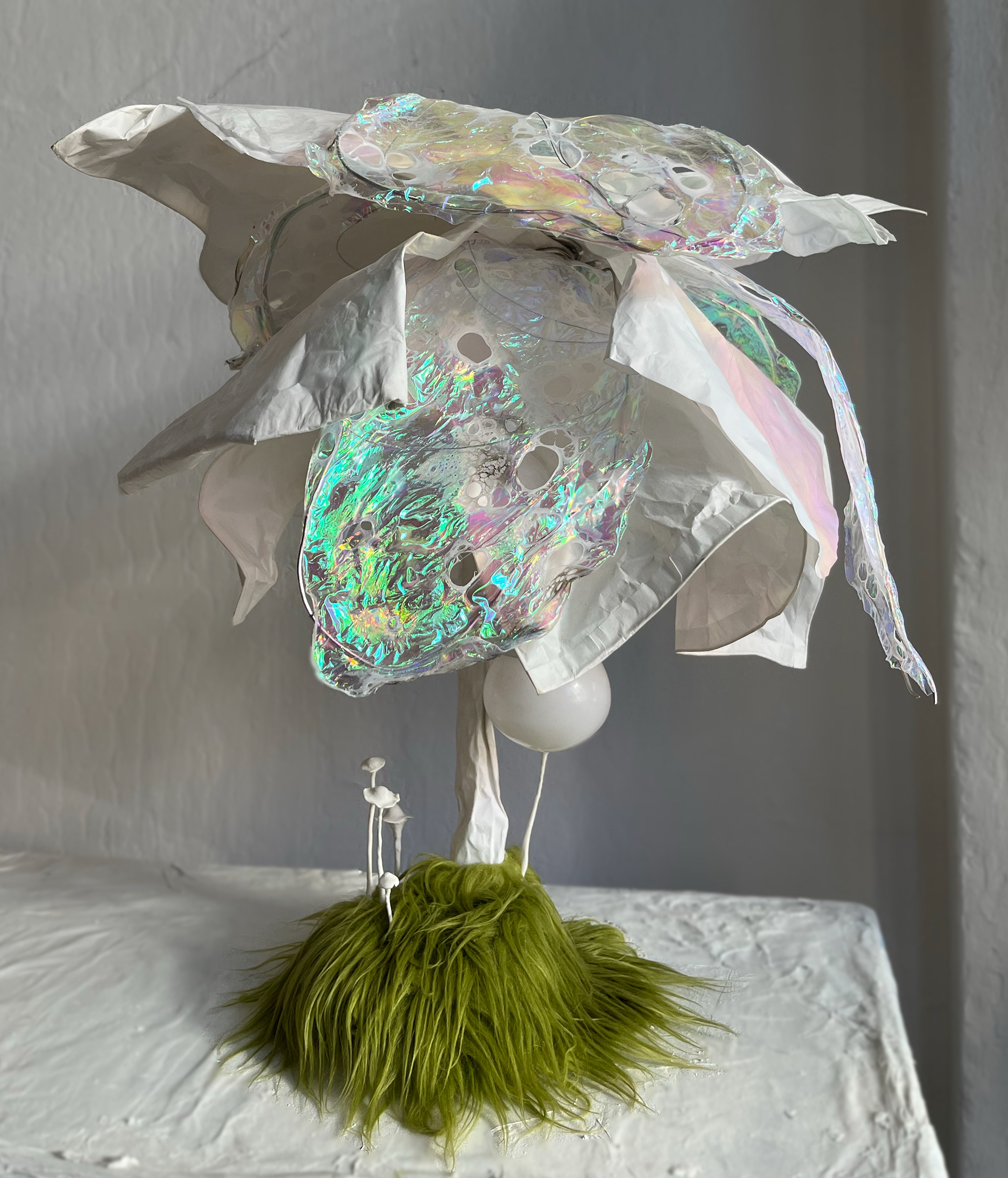 SLONI dragonfly lamp