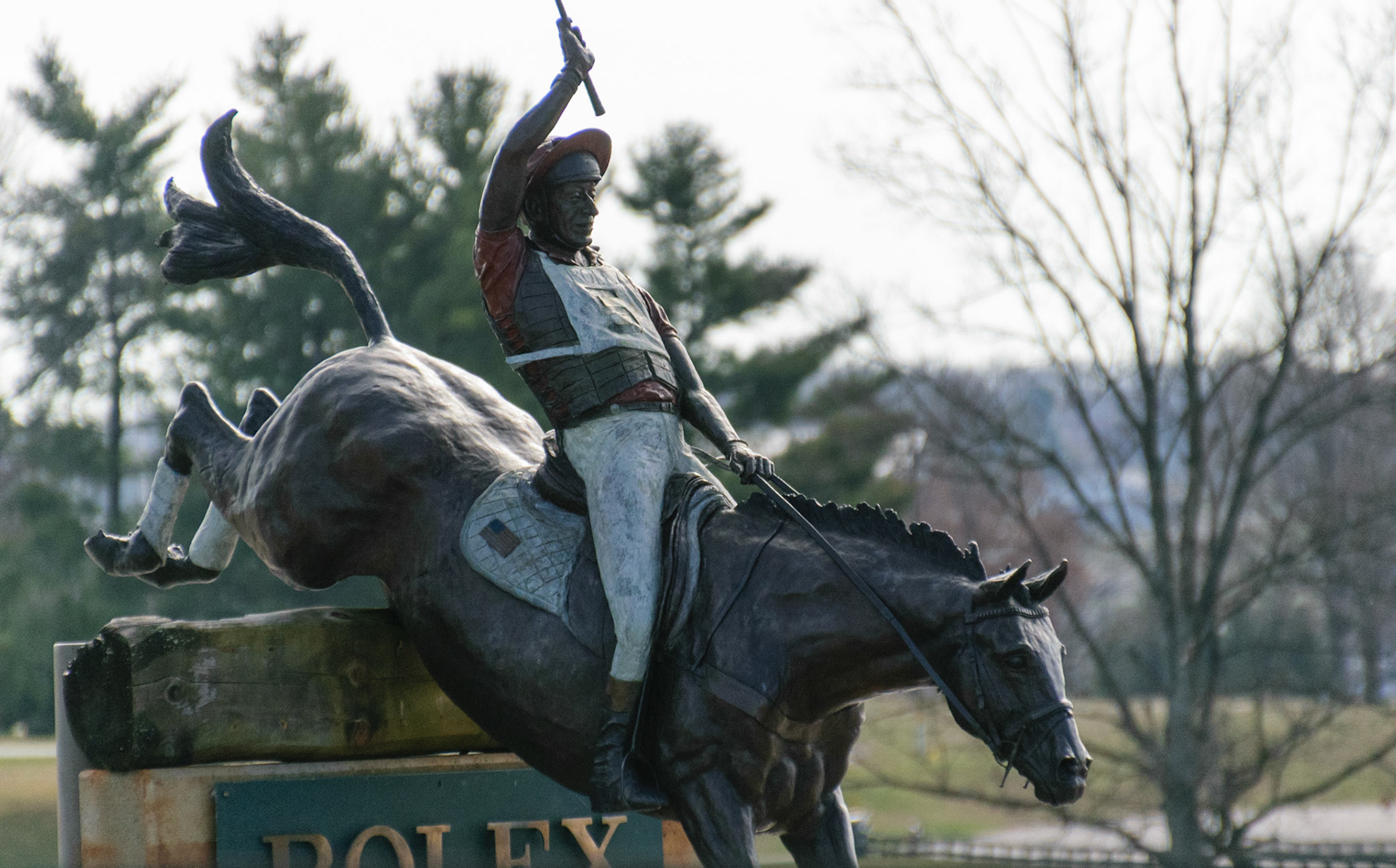This statue depicting a horse jumping welcomes visitors to Rolex Arena.