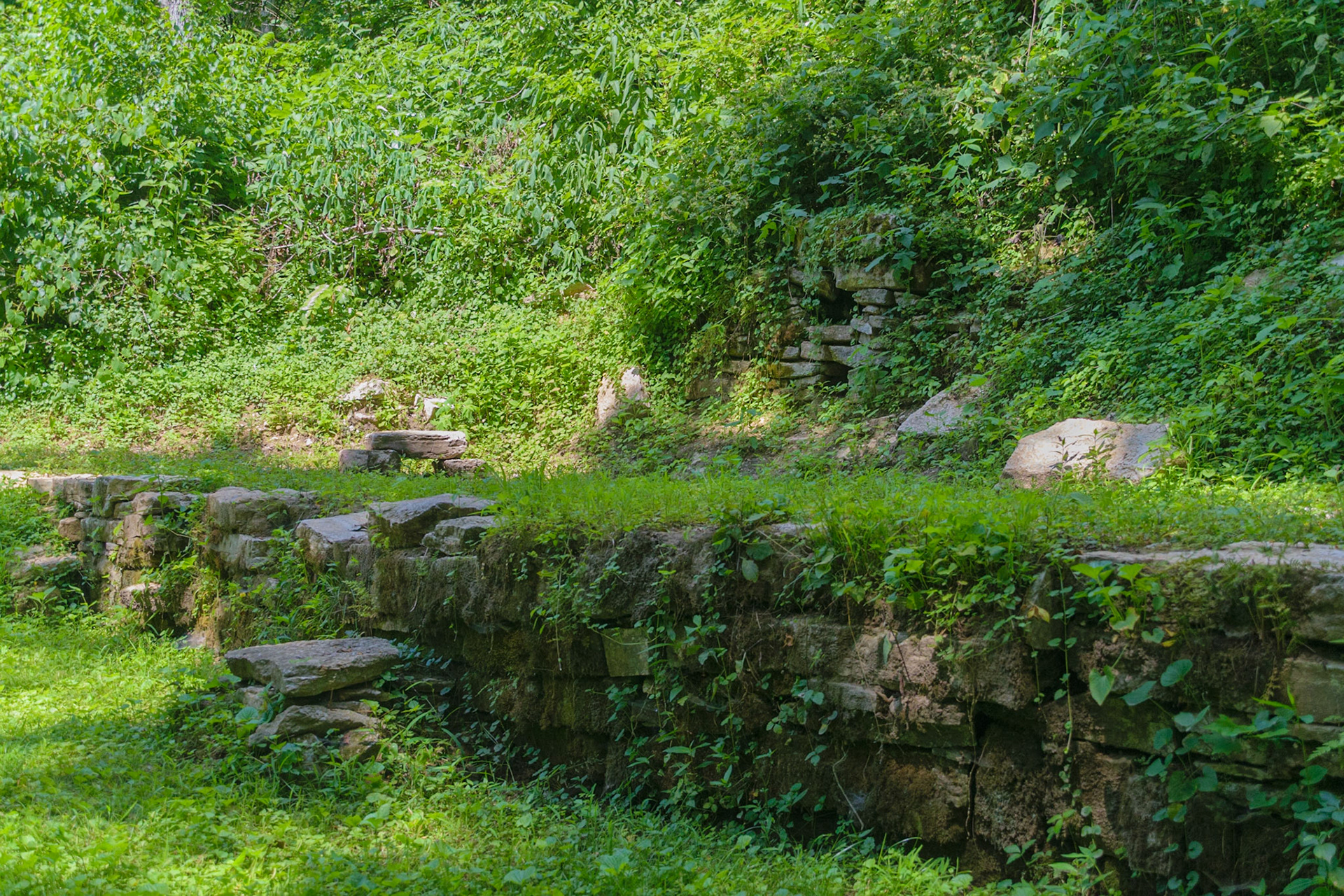 I stumbled upon what looks to be a small meeting place out on the trail.