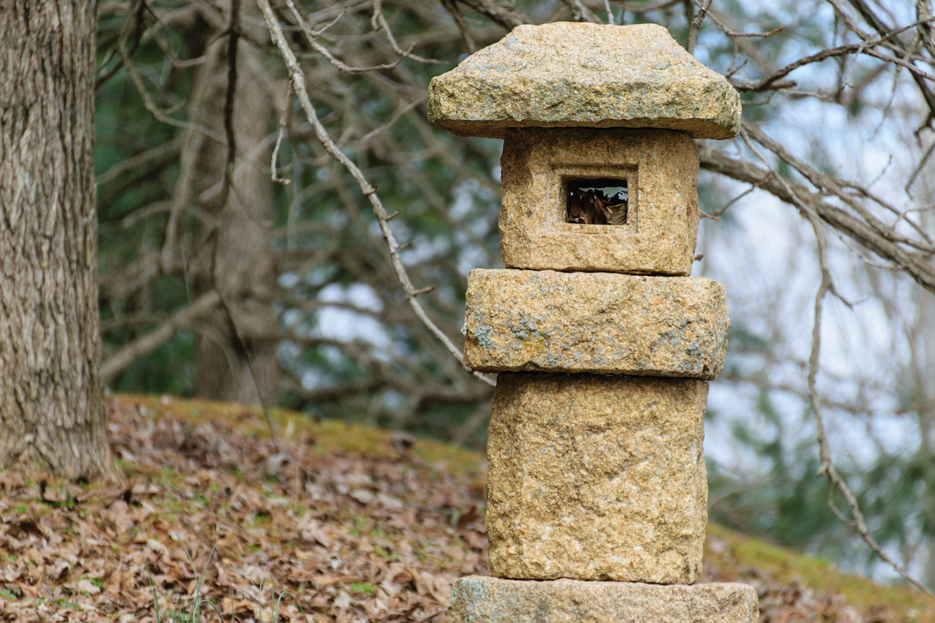 Another statuesque shrine. This one looks a bit worn.