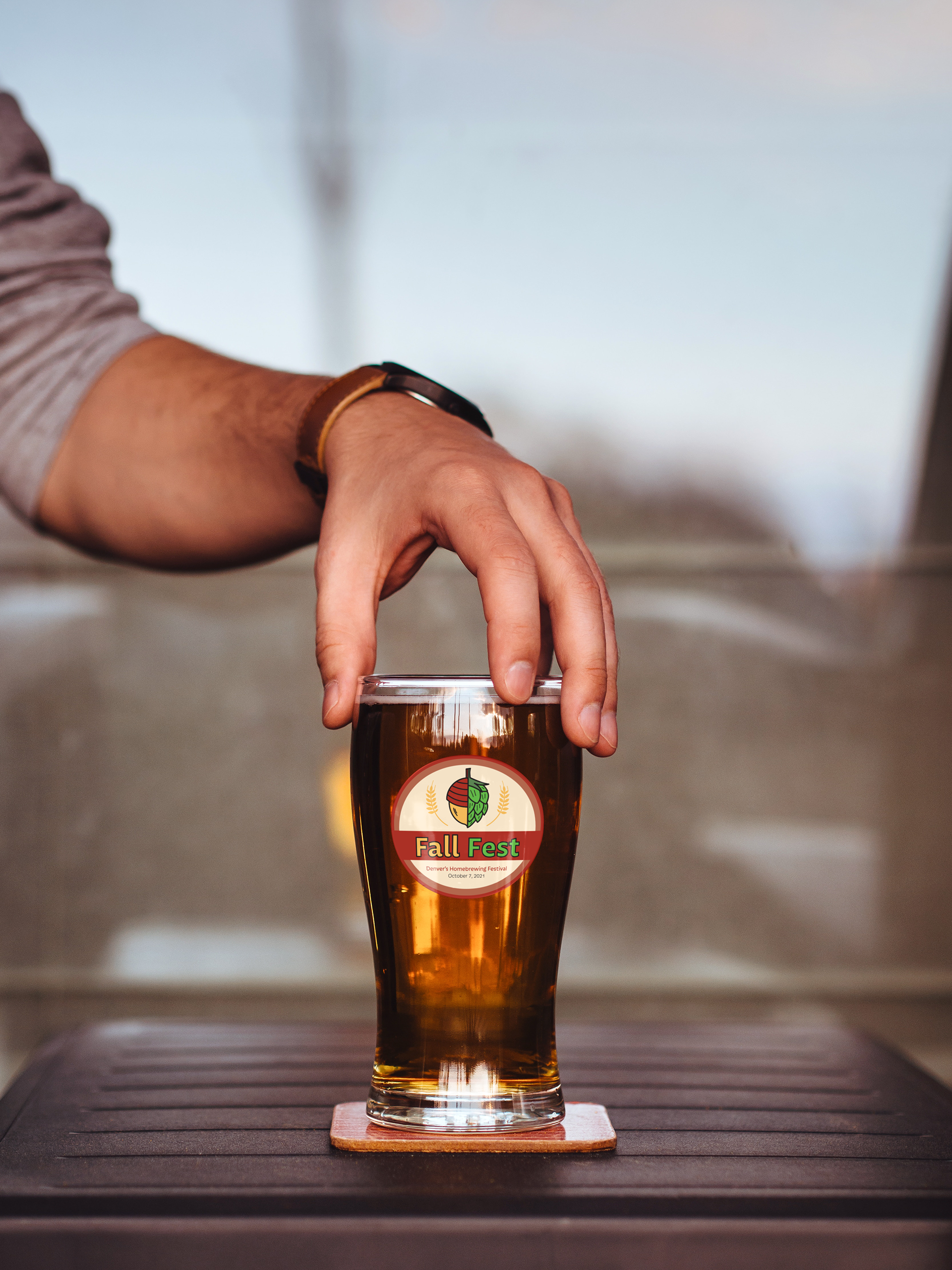 Beer Glass Mock-Up