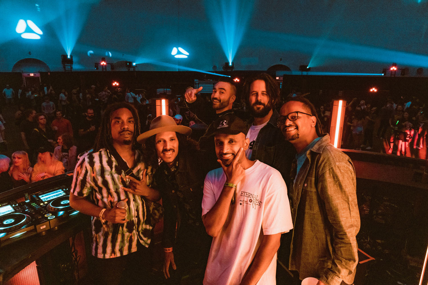 photo by Kurzsa / Danilo Lewis