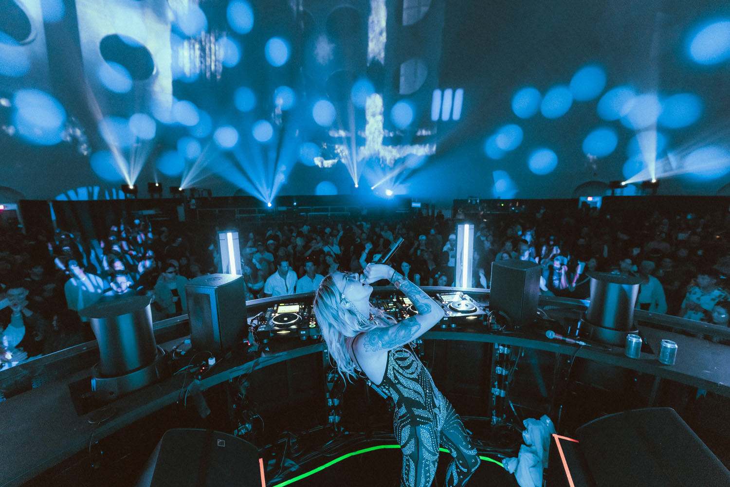 photo by Kurzsa / Danilo Lewis