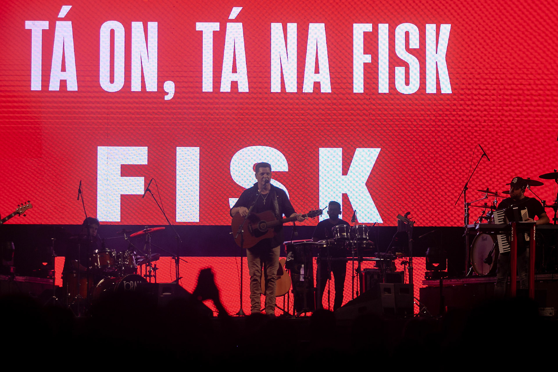 Apresentação do Show Ana Castela, no Estanciância Alto da Serra, Realização e divulgação da rádio Massa Fm, patriocinio Fisk