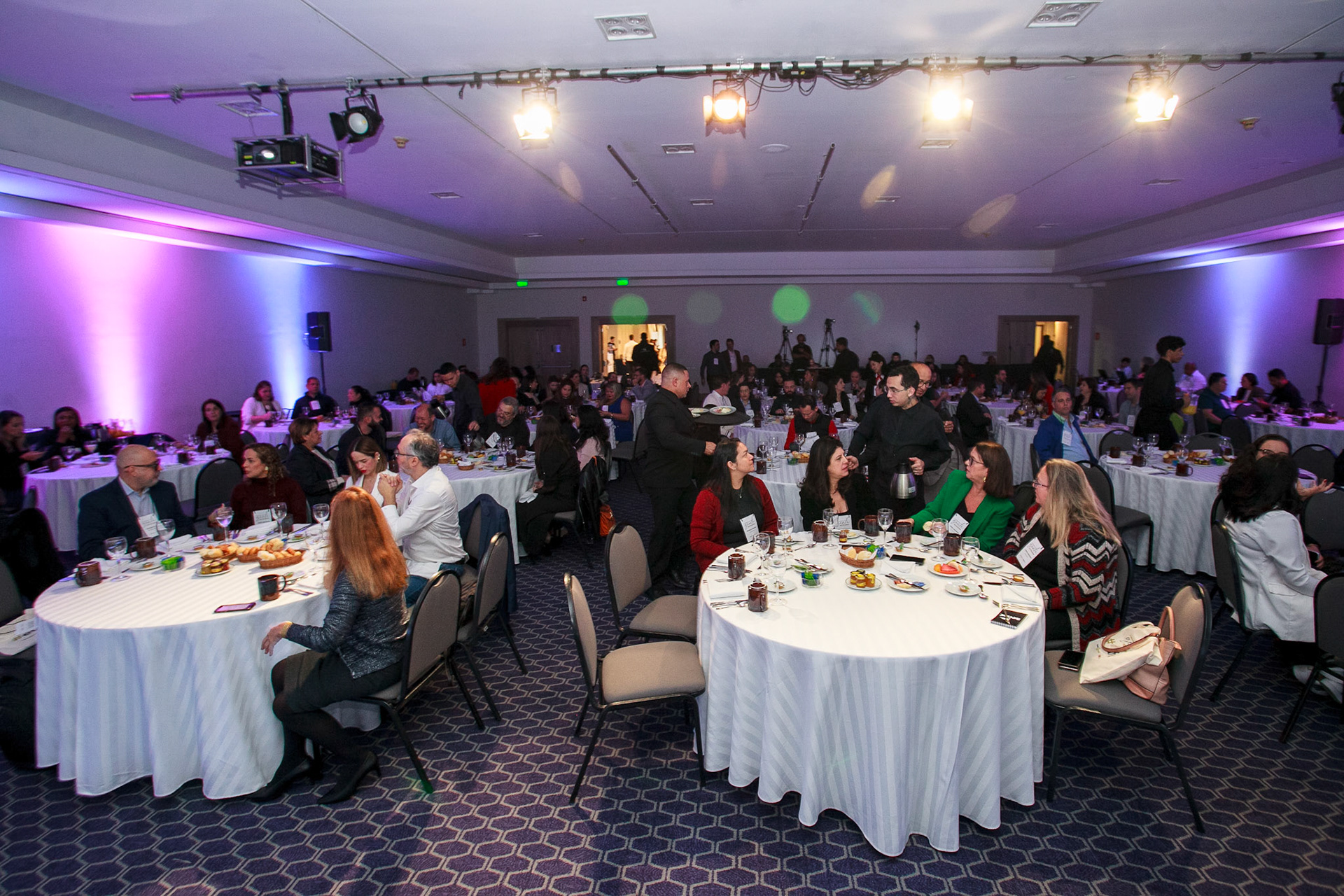 2˚ Encontro de Gente Hoteleira - Organizado por Hotel Consul e Hoteliwer Nwes