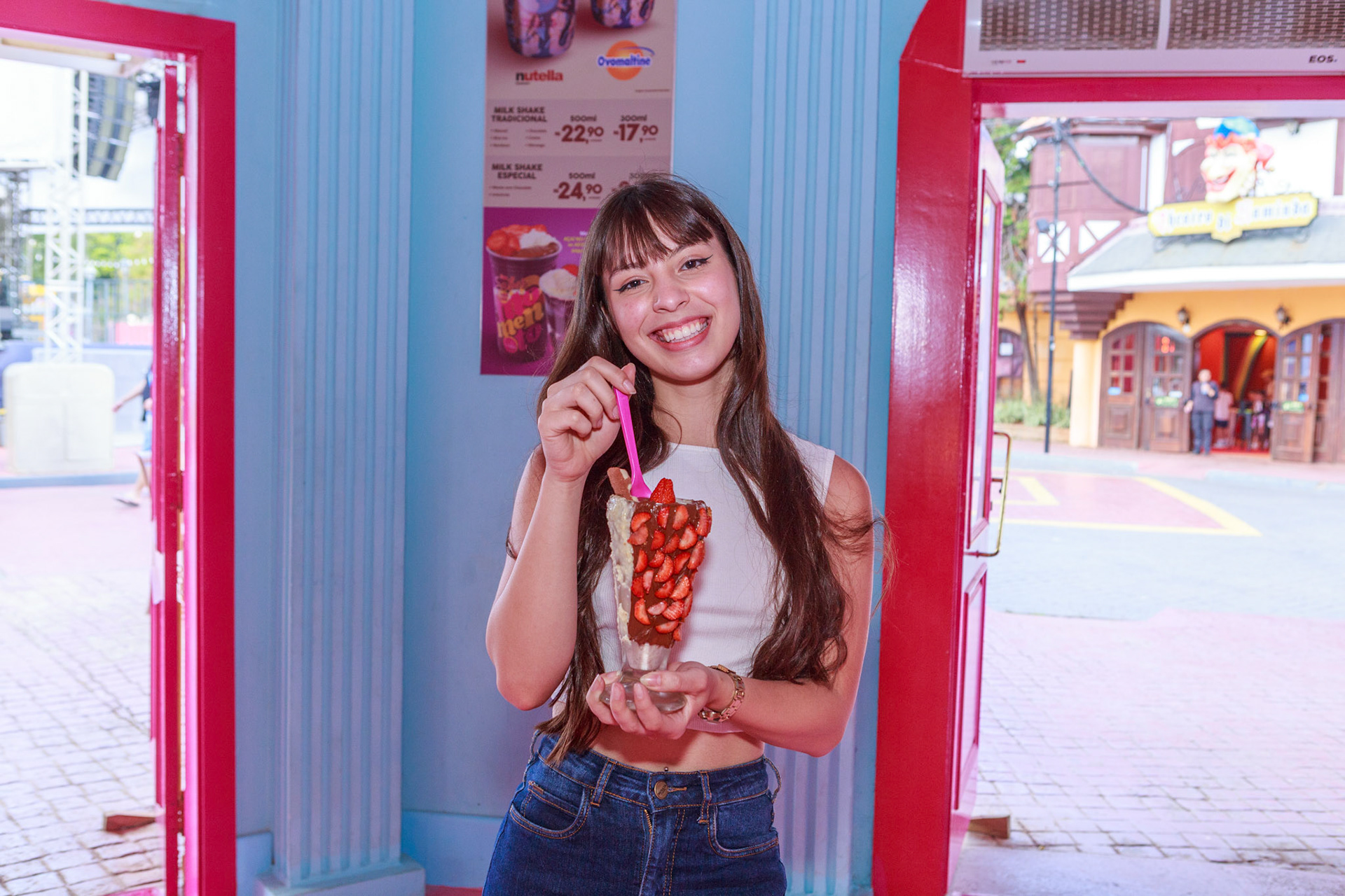 Ação promocional Gelaboca Day no Hopi Hari, durante a temporada de apresentaçoões de Circo dos Horres: A Horigem