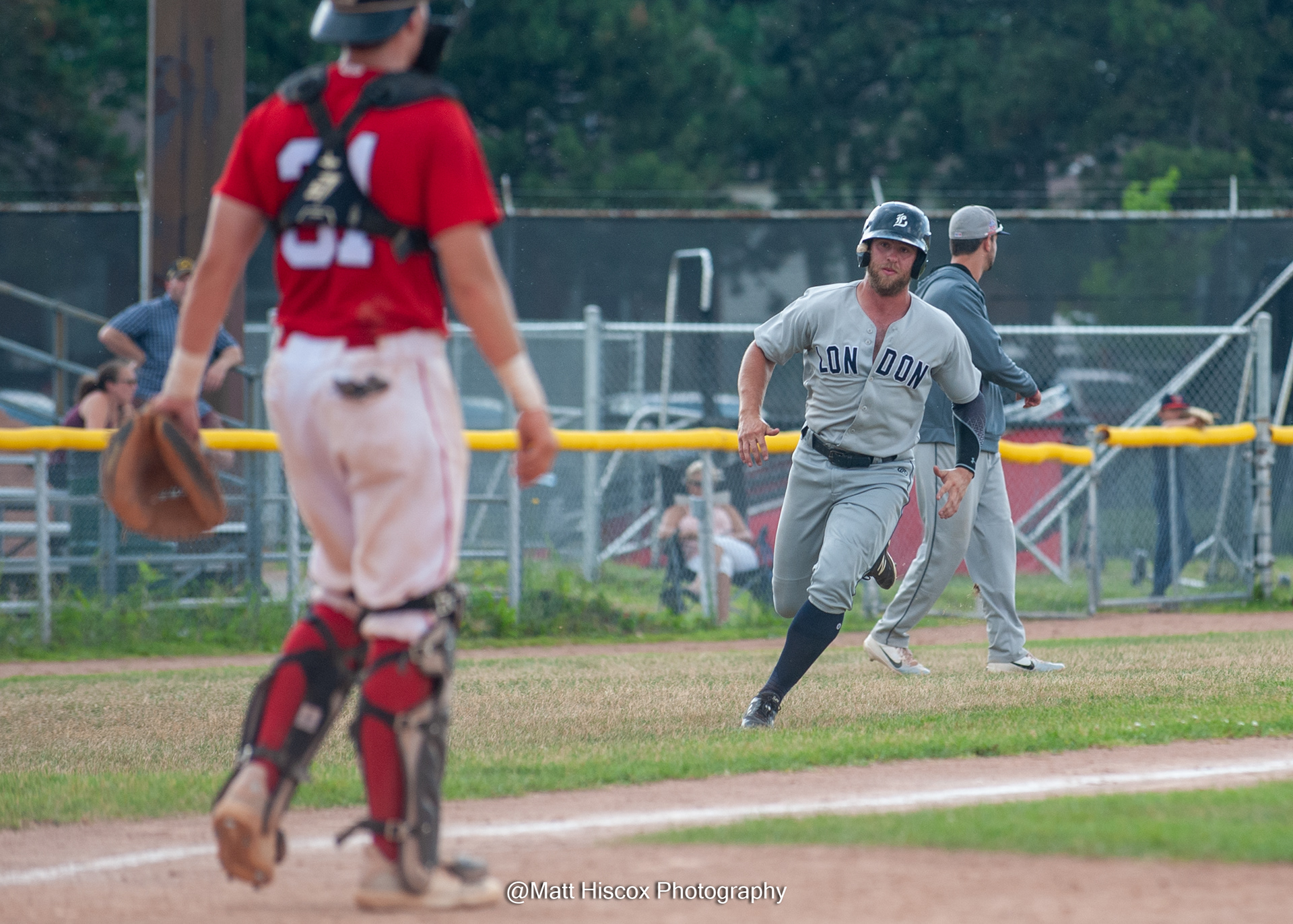 Byron Reichstein rounds third