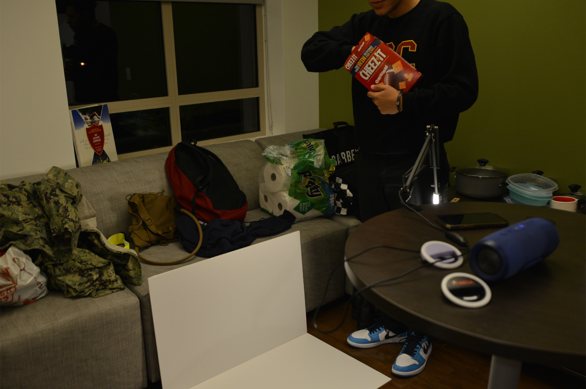 Behind The Scenes Image | Nike Product Photography (1/3)