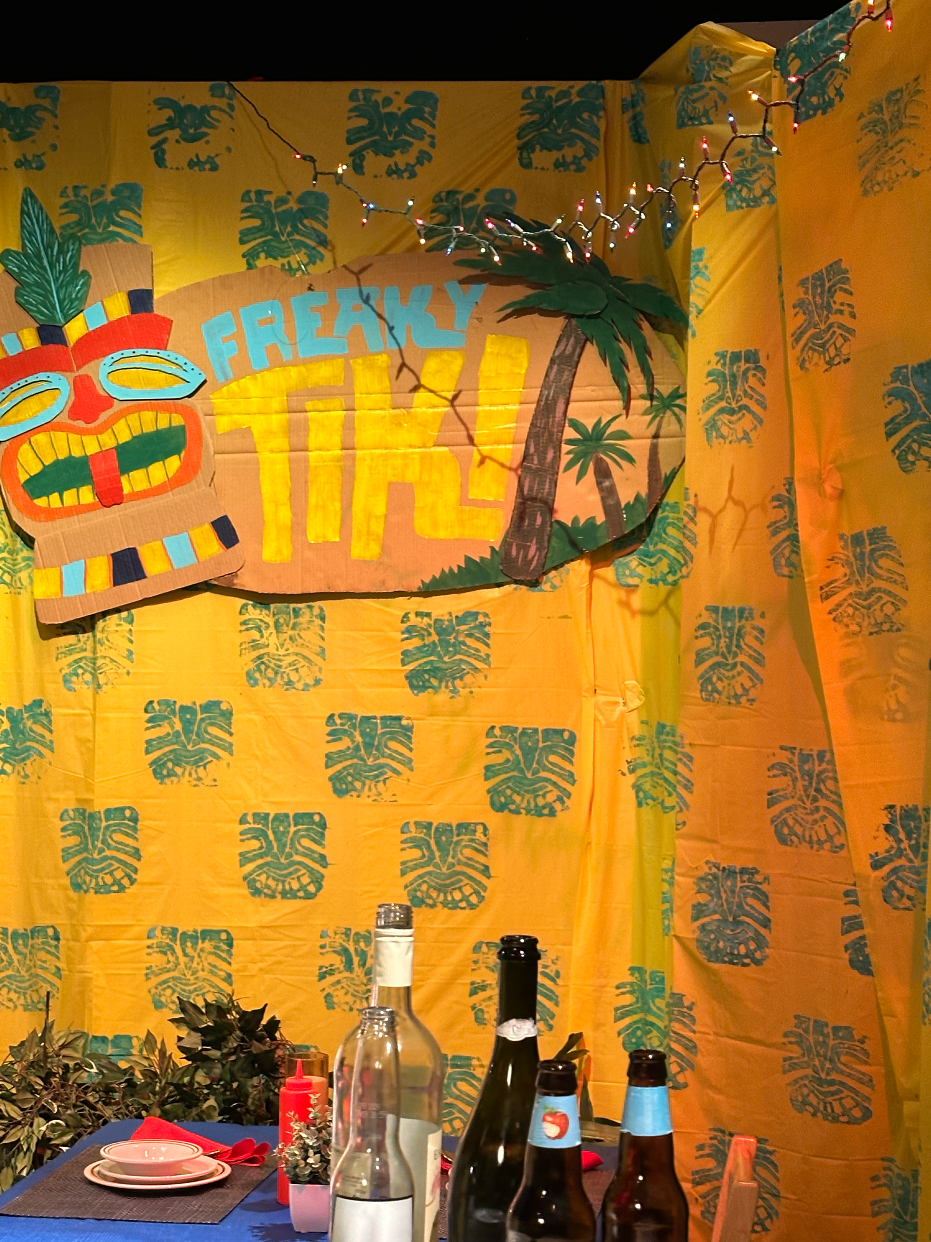 Tiki Bar 2