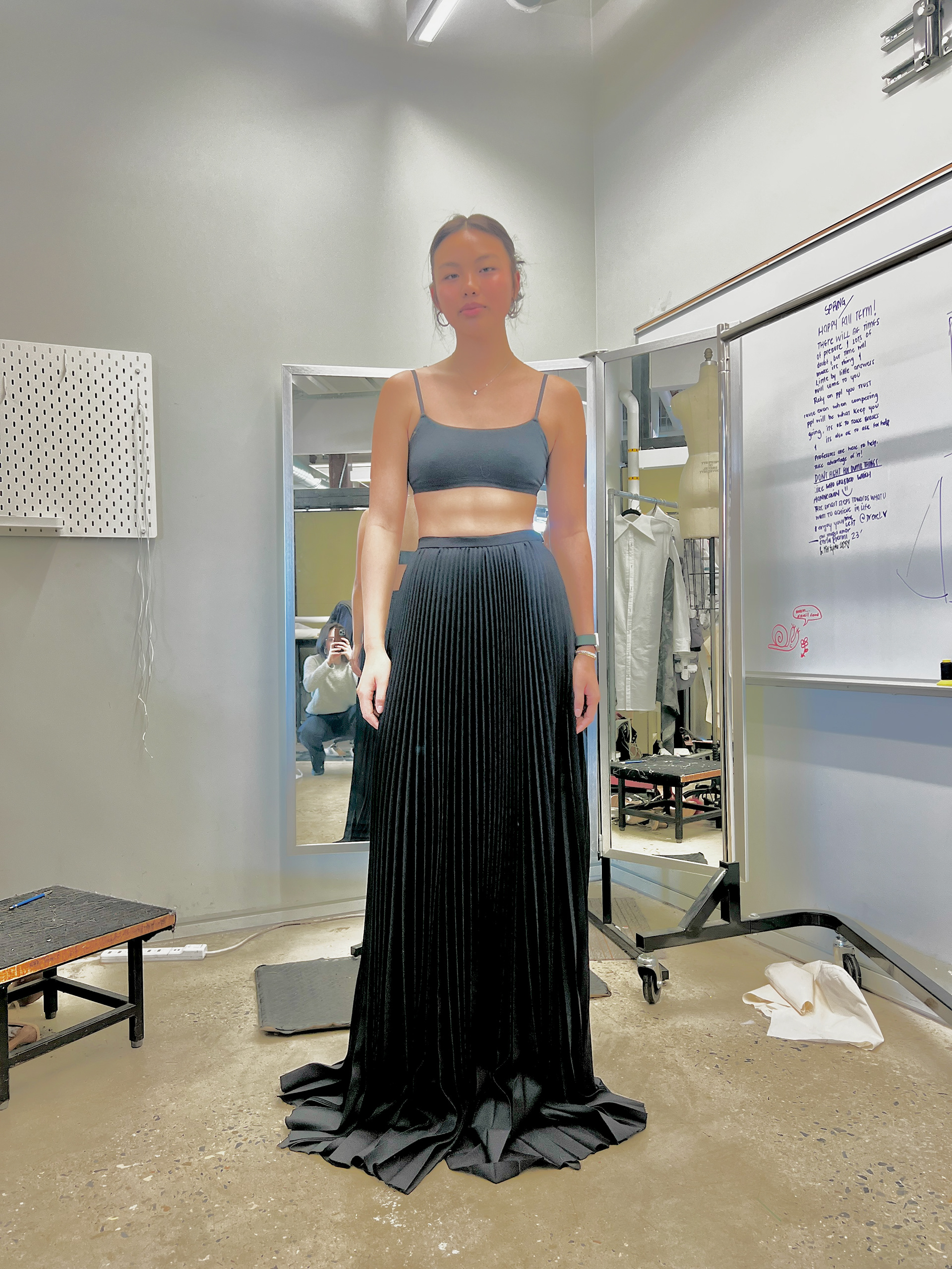 Hemming fitting with waistband