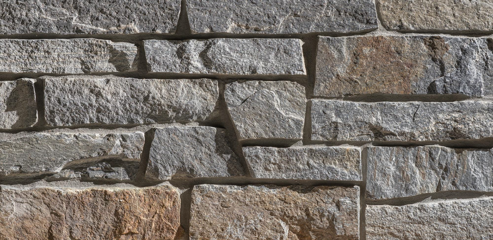 Cortland Ledgestone Veneer
