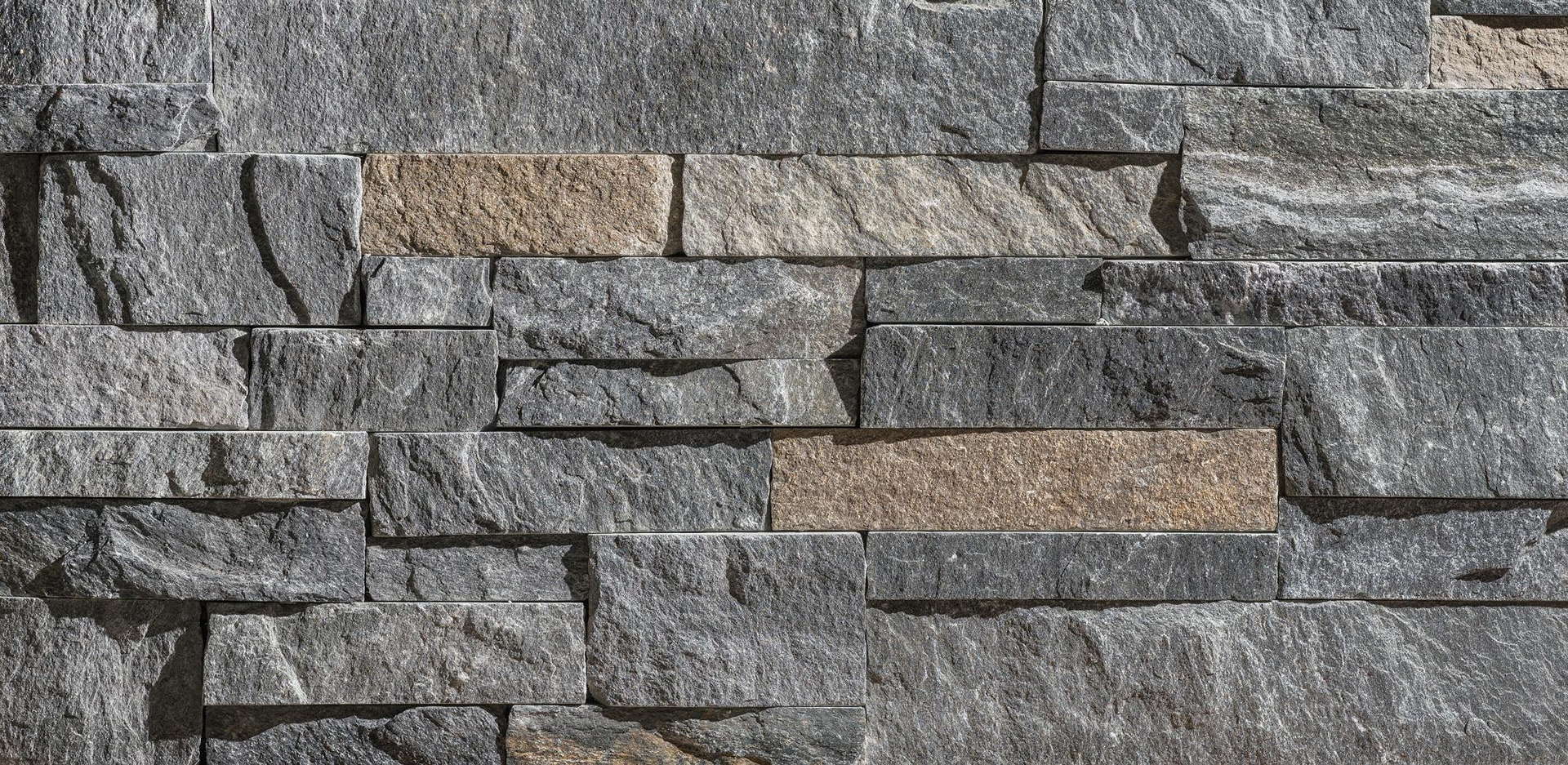 Plymouth PrecisionLedge Veneer