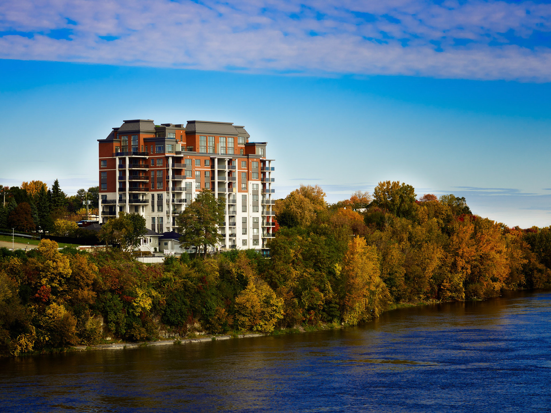 Condominium, Laval, Québec