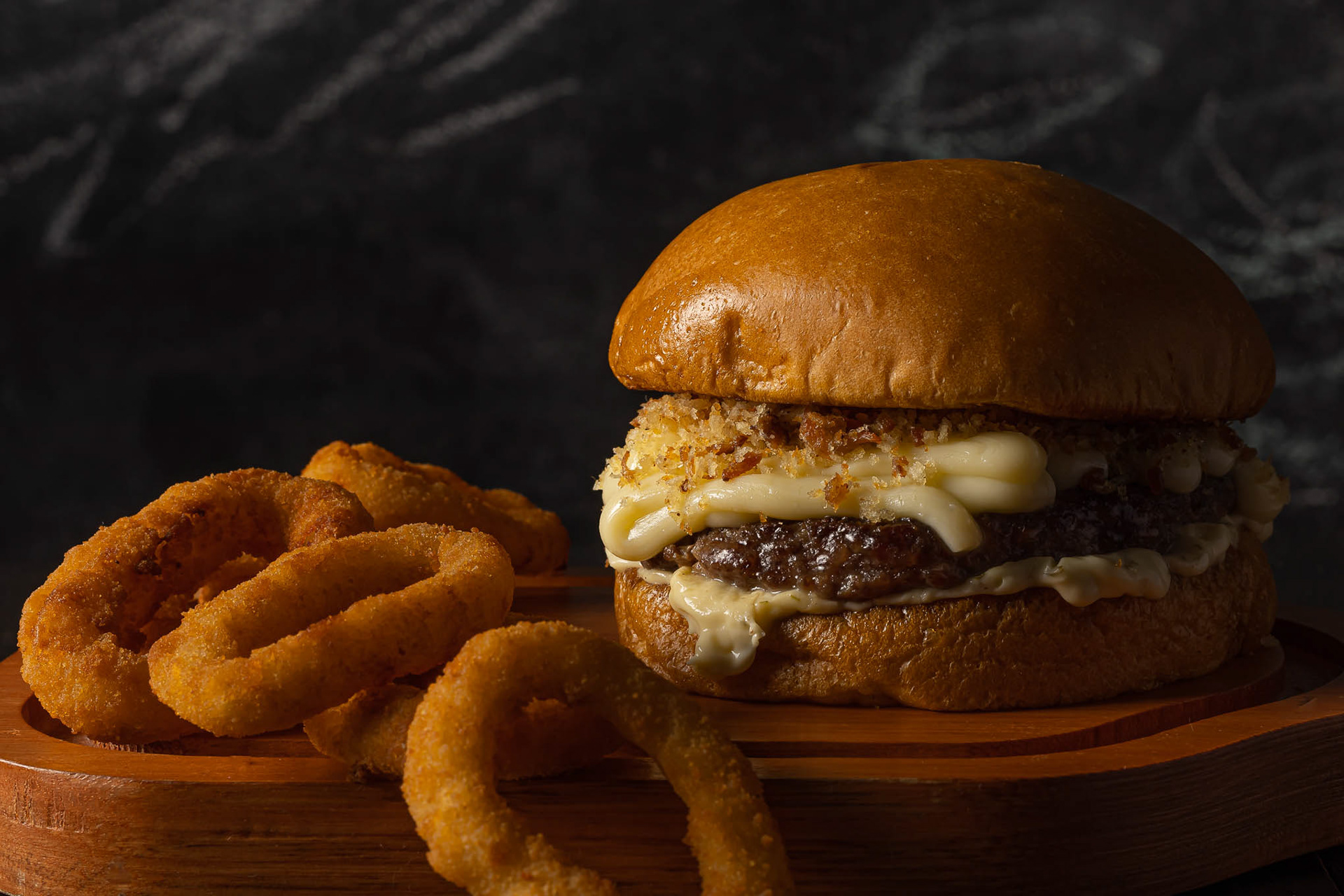 Hamburgueria Pim Pam Pum – Food Photography, Food Styling, Food Marketing Estúdio Fotográfico em Portugal especialista em Fotografia Gastronómica, Foodstyling, Packaging e Fotografia de Conceito. Criação e Produção de receitas, produções