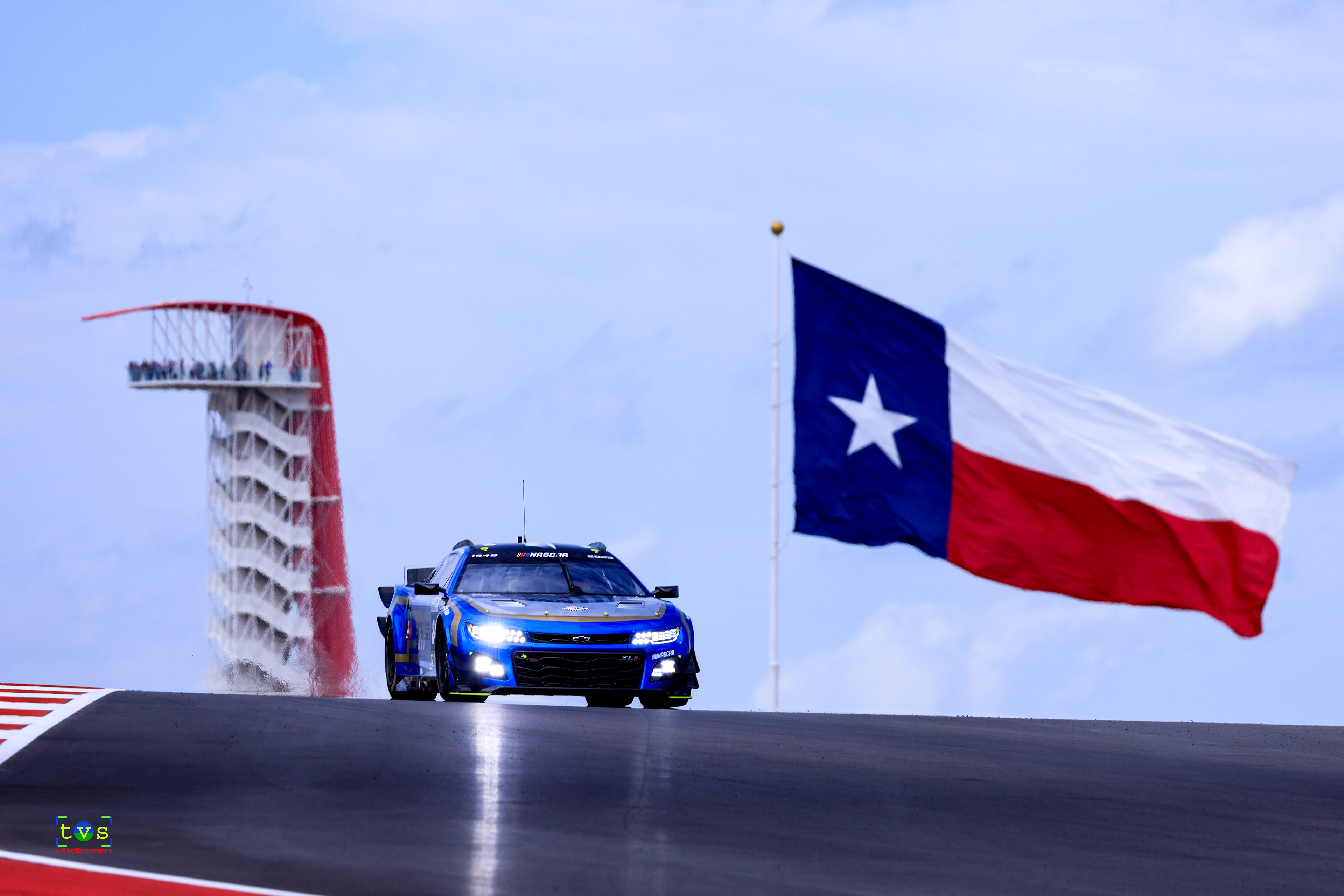 Nascar Garage 56