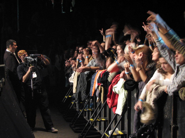 Shooting "B.A.T" concert in Toronto (2006)