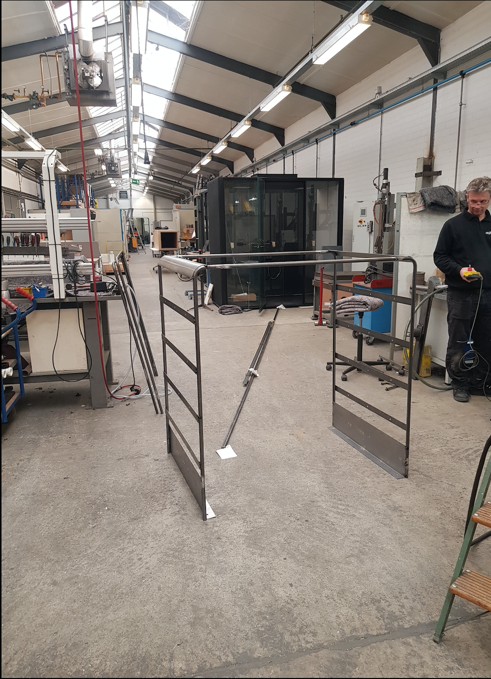 Steel structure of the canopy (M21)