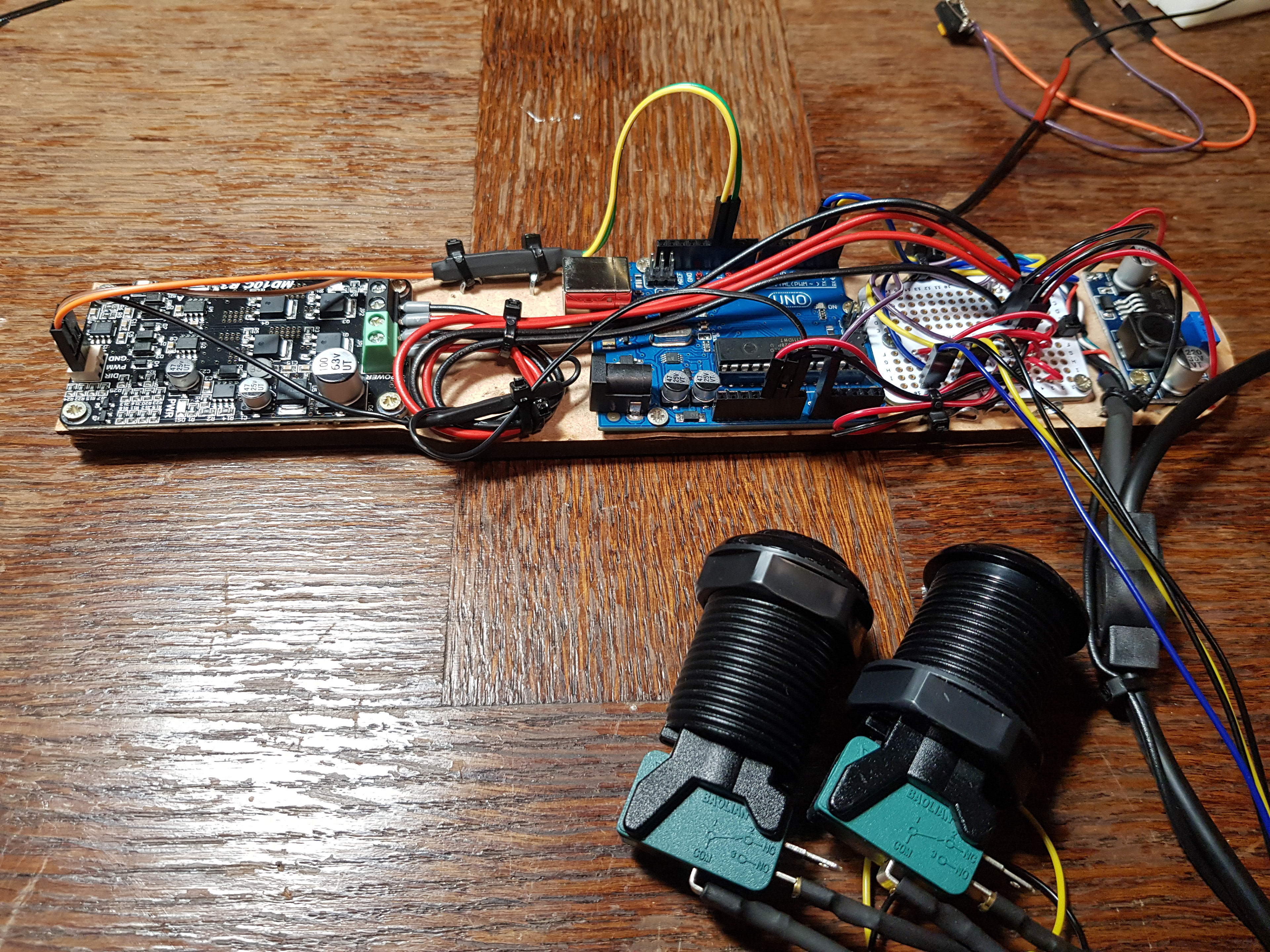 Electronics to control actuator (M21)