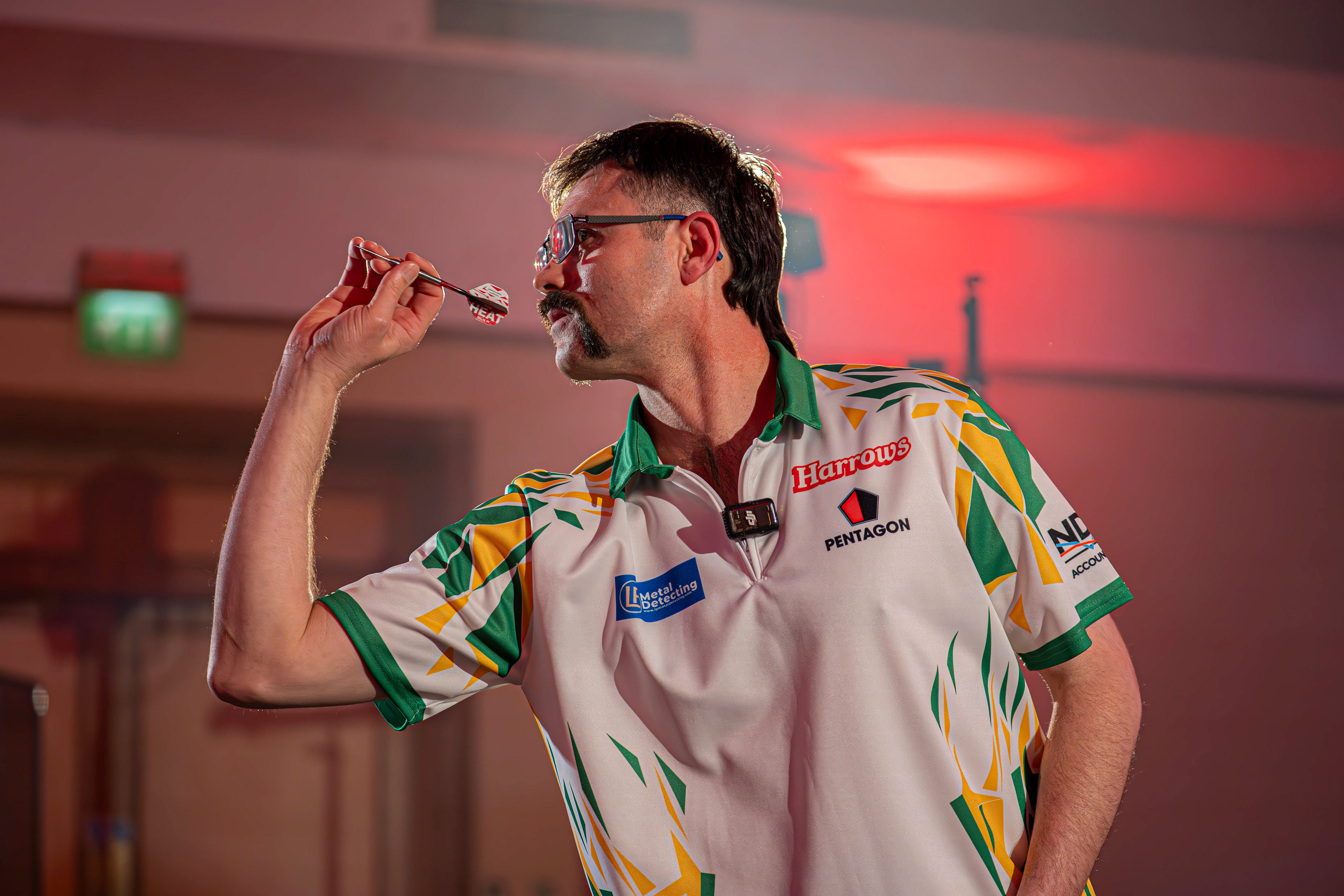 Damon Heta taking on founder of Throwdown Darts Luke Bod at the Copthorne Hotel, Brierley Hill. 27/03/26