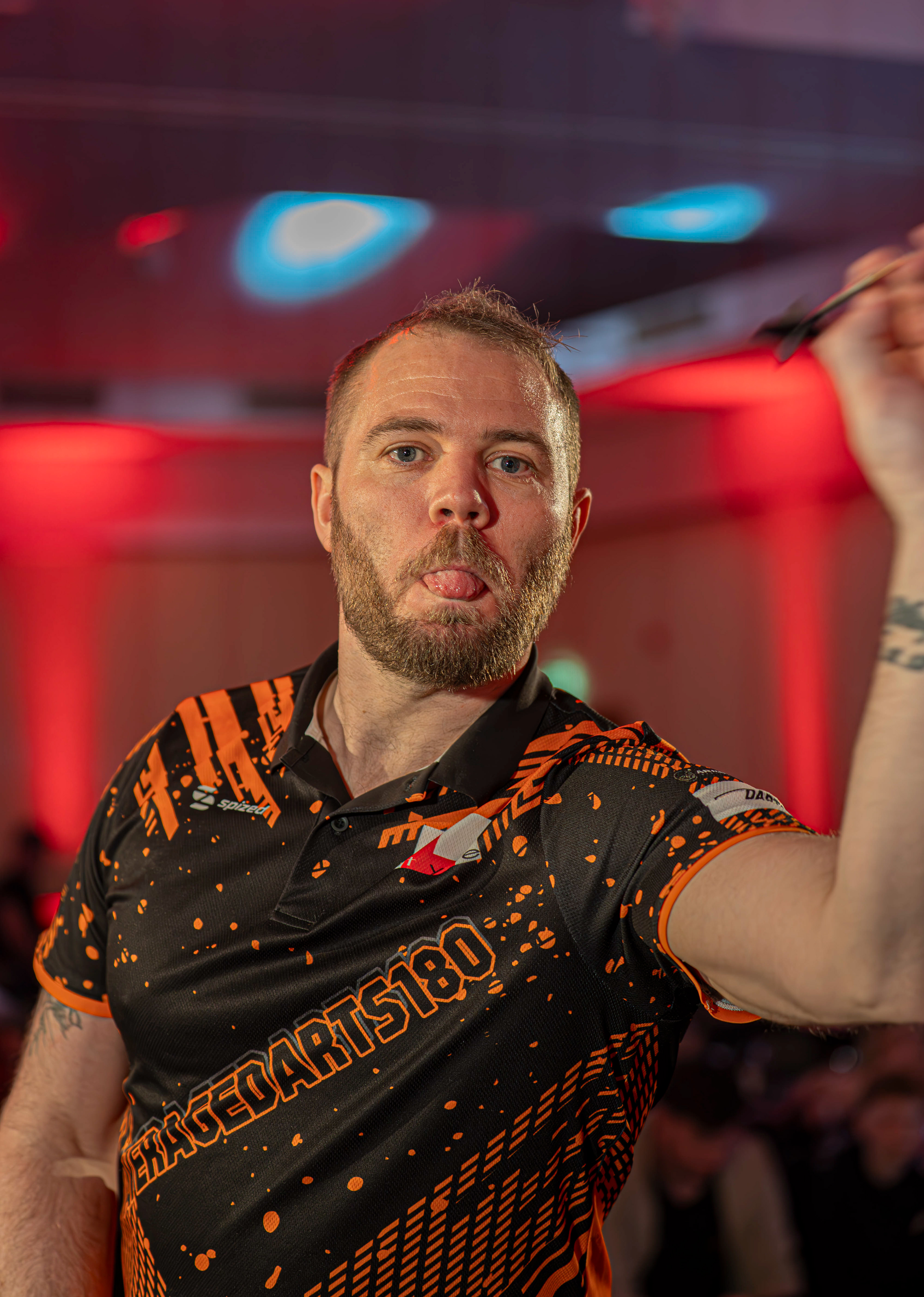 Tiktok star AverageDarts180 posing to the camera whilst throwing his warm up darts at the Copthorne Hotel, Brierley Hill. 27/03/26