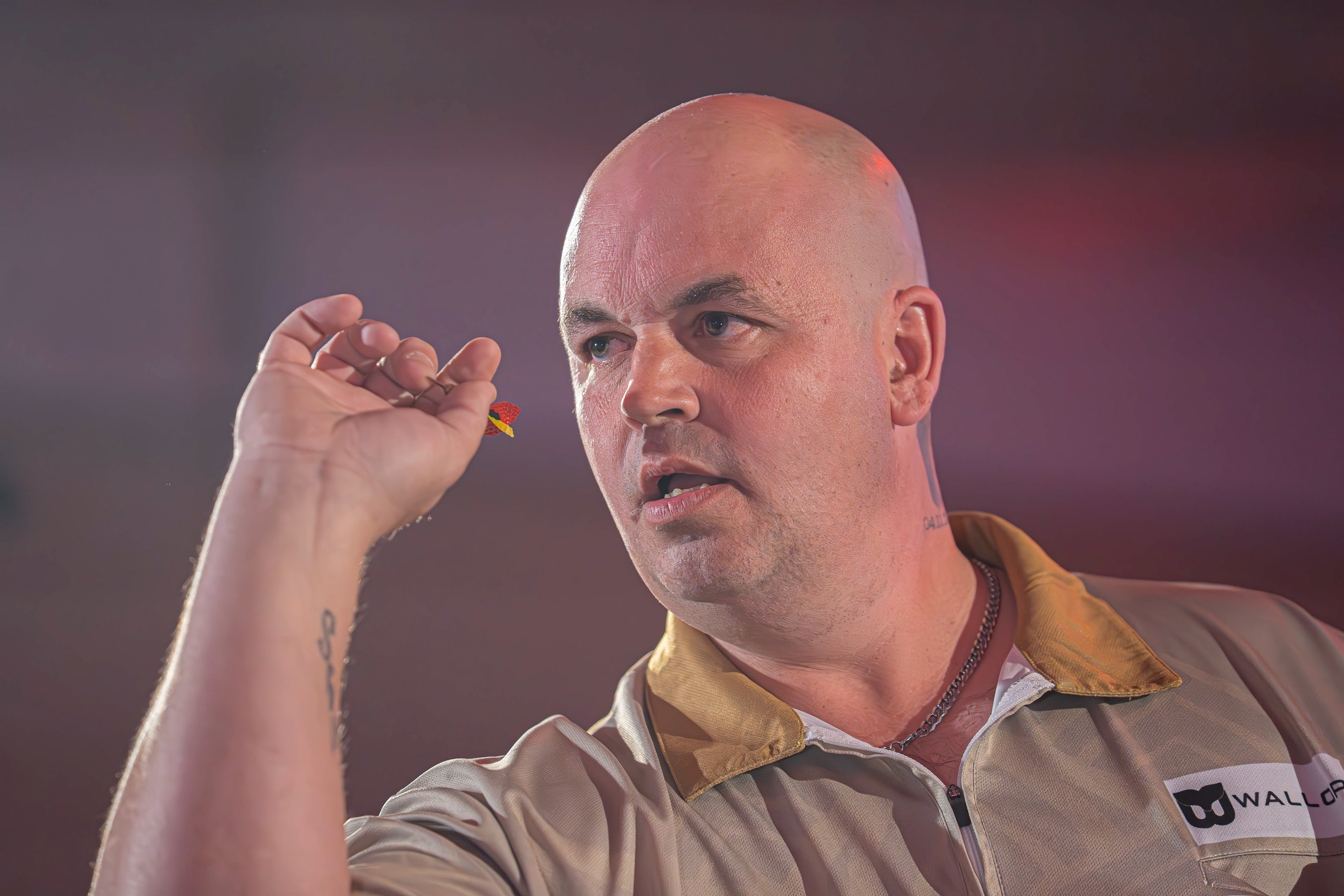 JRDarts using 'The World's Smallest Darts' in the final few throws of the game against Damon Heta at the Copthorne Hotel, Brierley Hill. 27/03/26