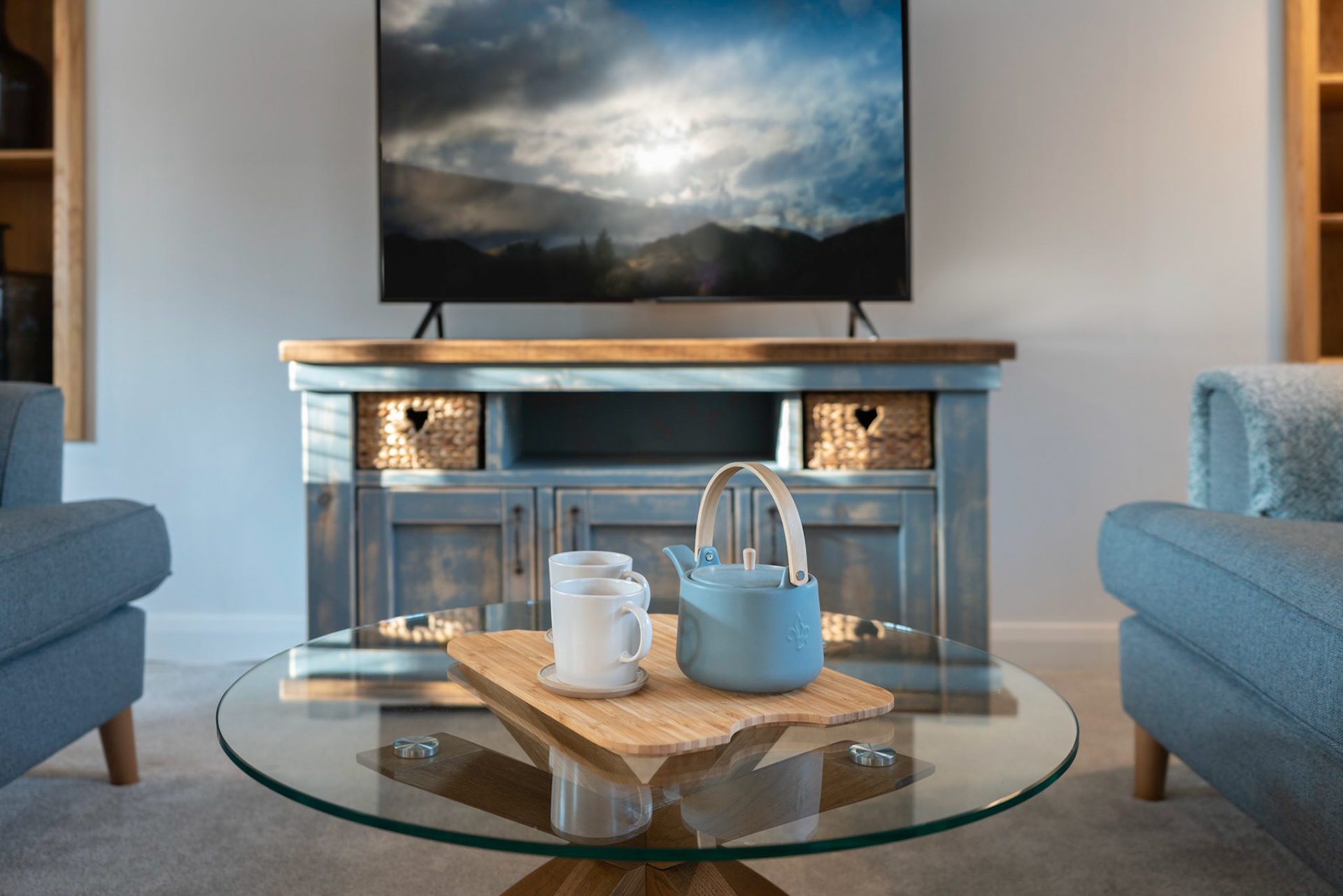 Modern and Cosy Lounges in the Lake District – Perfect Spaces for Relaxation and Entertainment