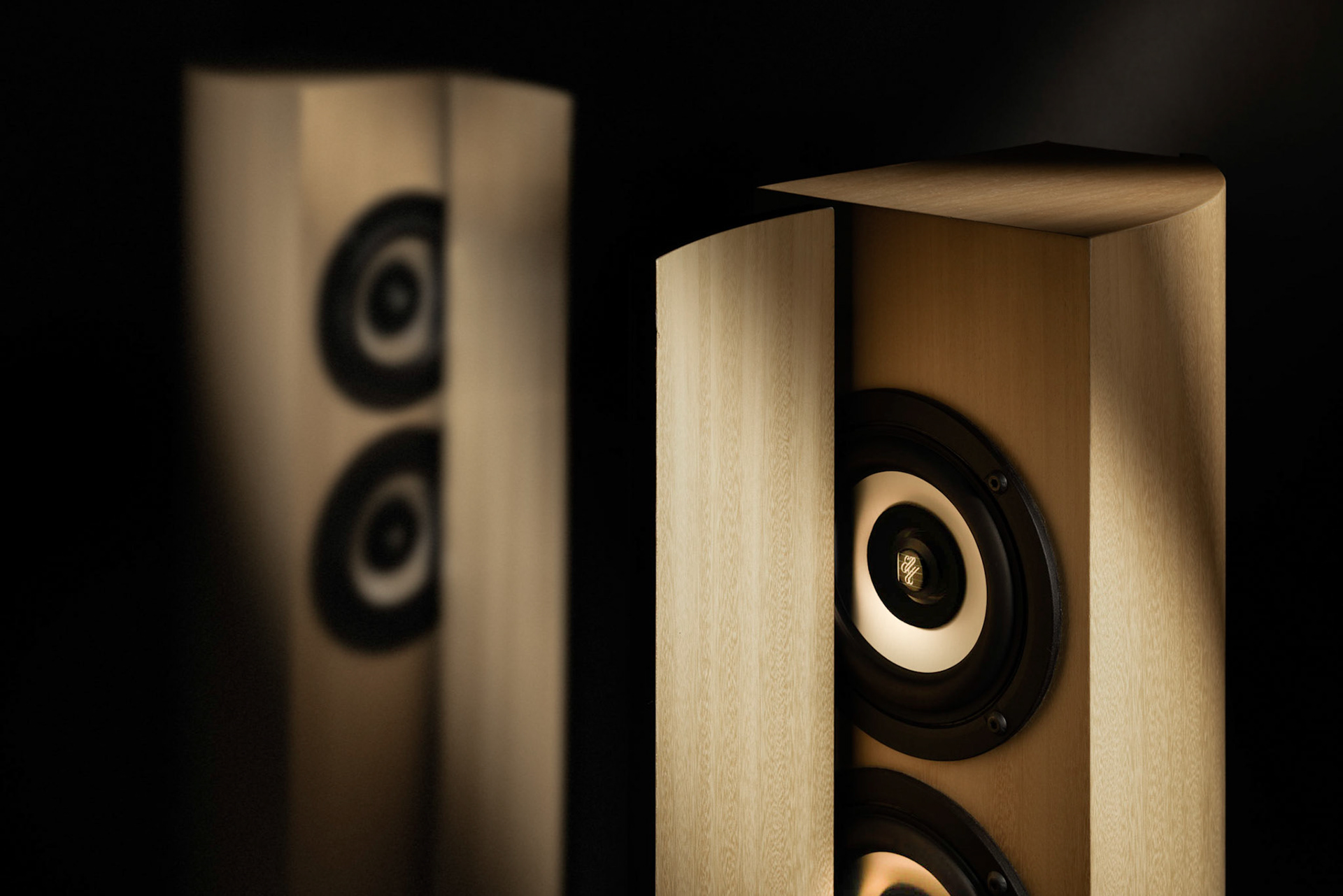 Clean, crisp product images that highlight texture, design, and quality.