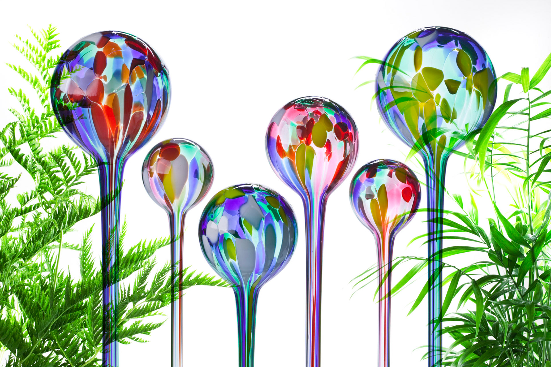 Showcase your products in style with stunning, high-resolution photos.