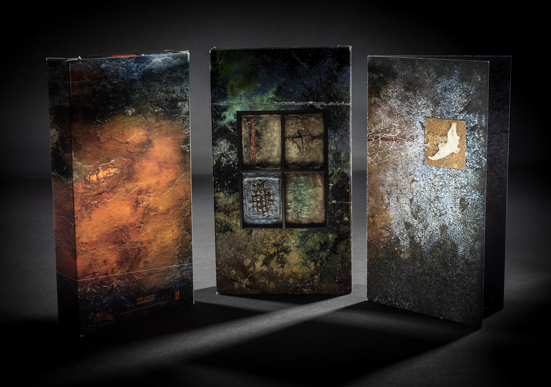 Professional product shots that show off your products’ features and benefits.