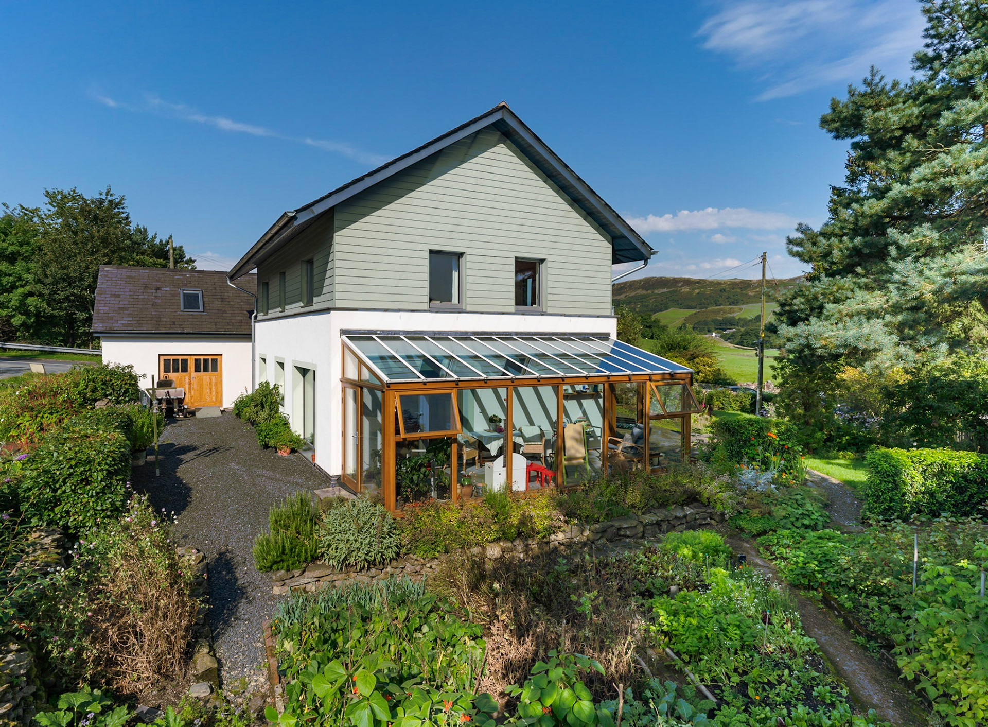 Scenic Views from Cumbrian Homes – Showcasing the Natural Beauty Surrounding Your Property