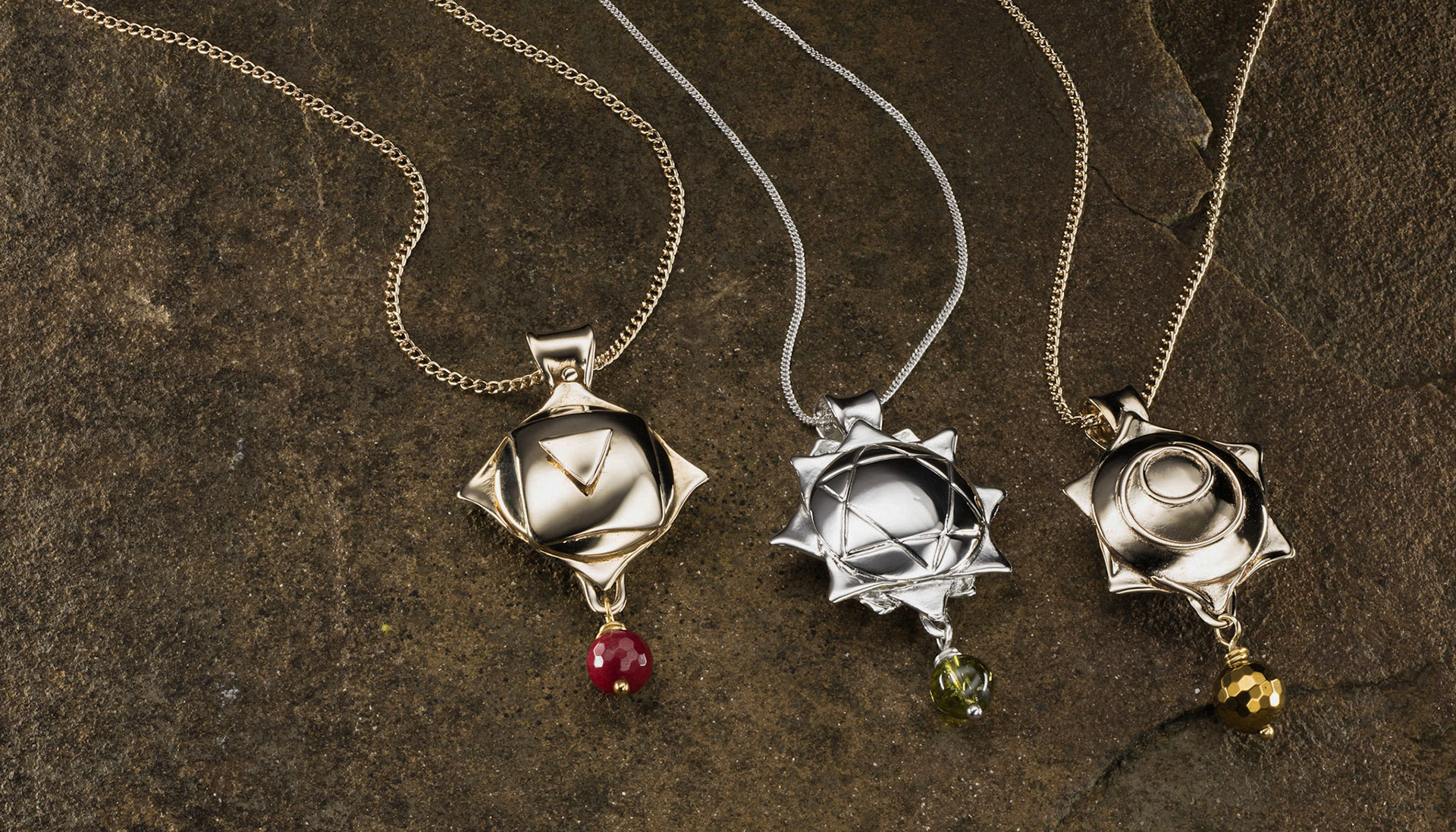 Studio-quality images for your online shop – bringing products to life.