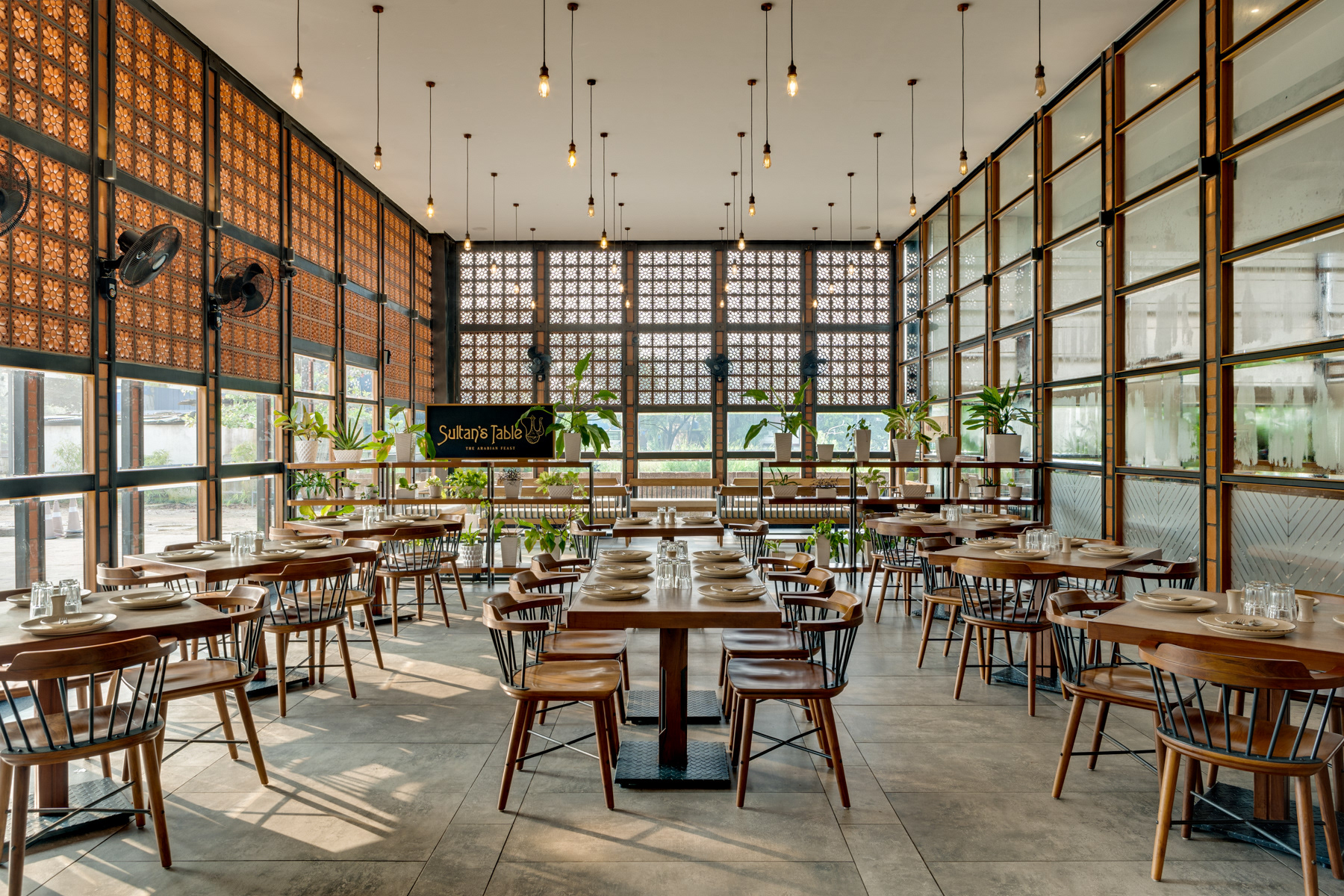 Shamanth Patil Photography ROUND RESTAURANT THRISSUR