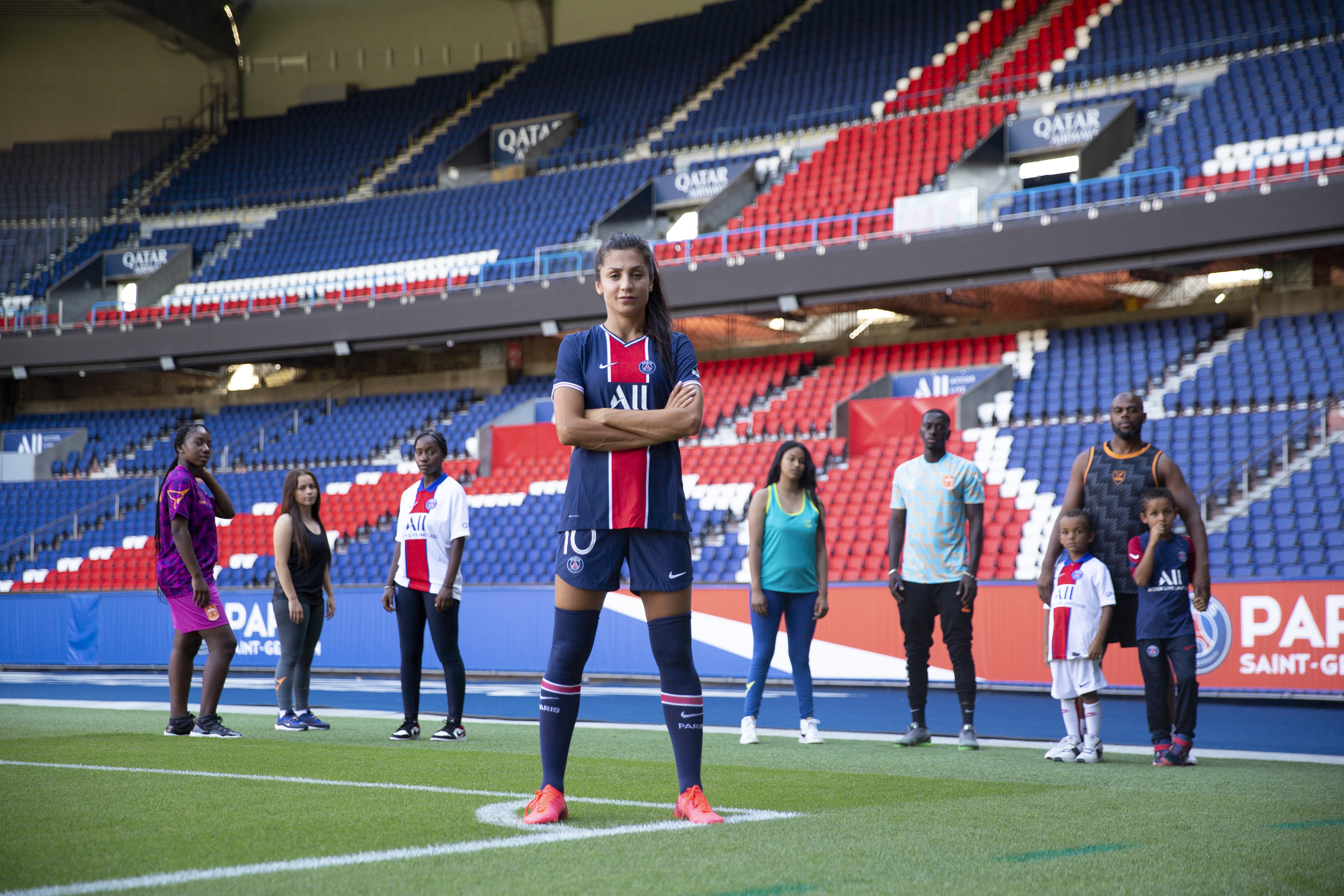 Nadia Nadim - KLABU Products - Le Parc des Princes