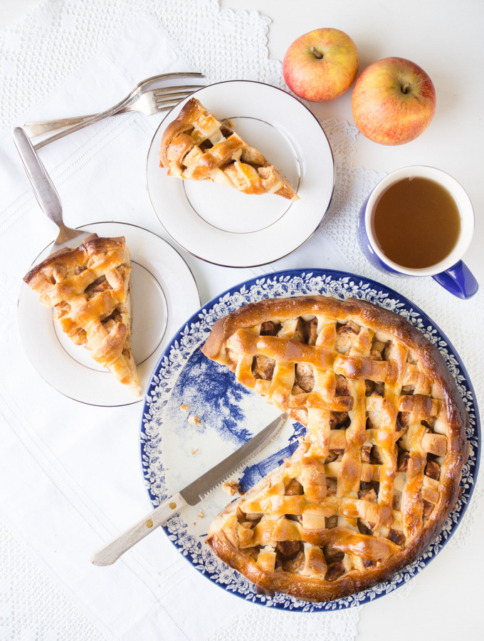 Dutch Apple Cake