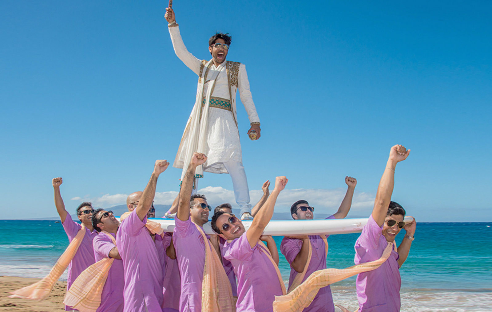 OAHU WEDDING PHOTOGRAPHERS FOR MODERN ISLAND WEDDINGS