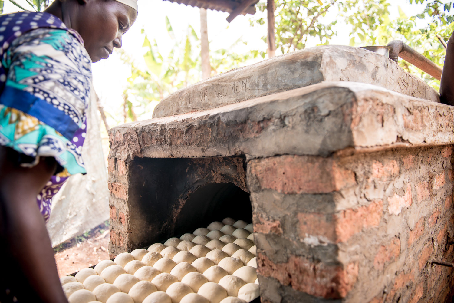 Small buisness, baking bread - On assignment with Women for Women International in the Democratic Republic of Congo.