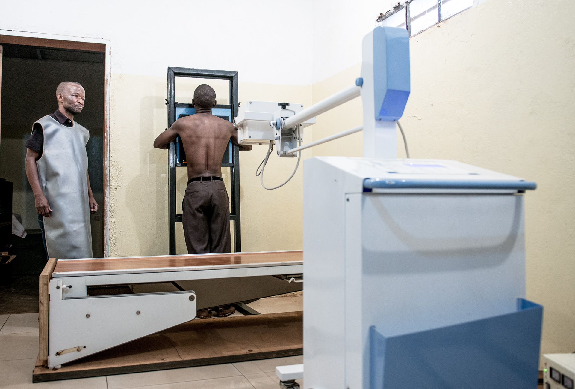 X-ray diagnosis at Chahi Hospital, DRC
