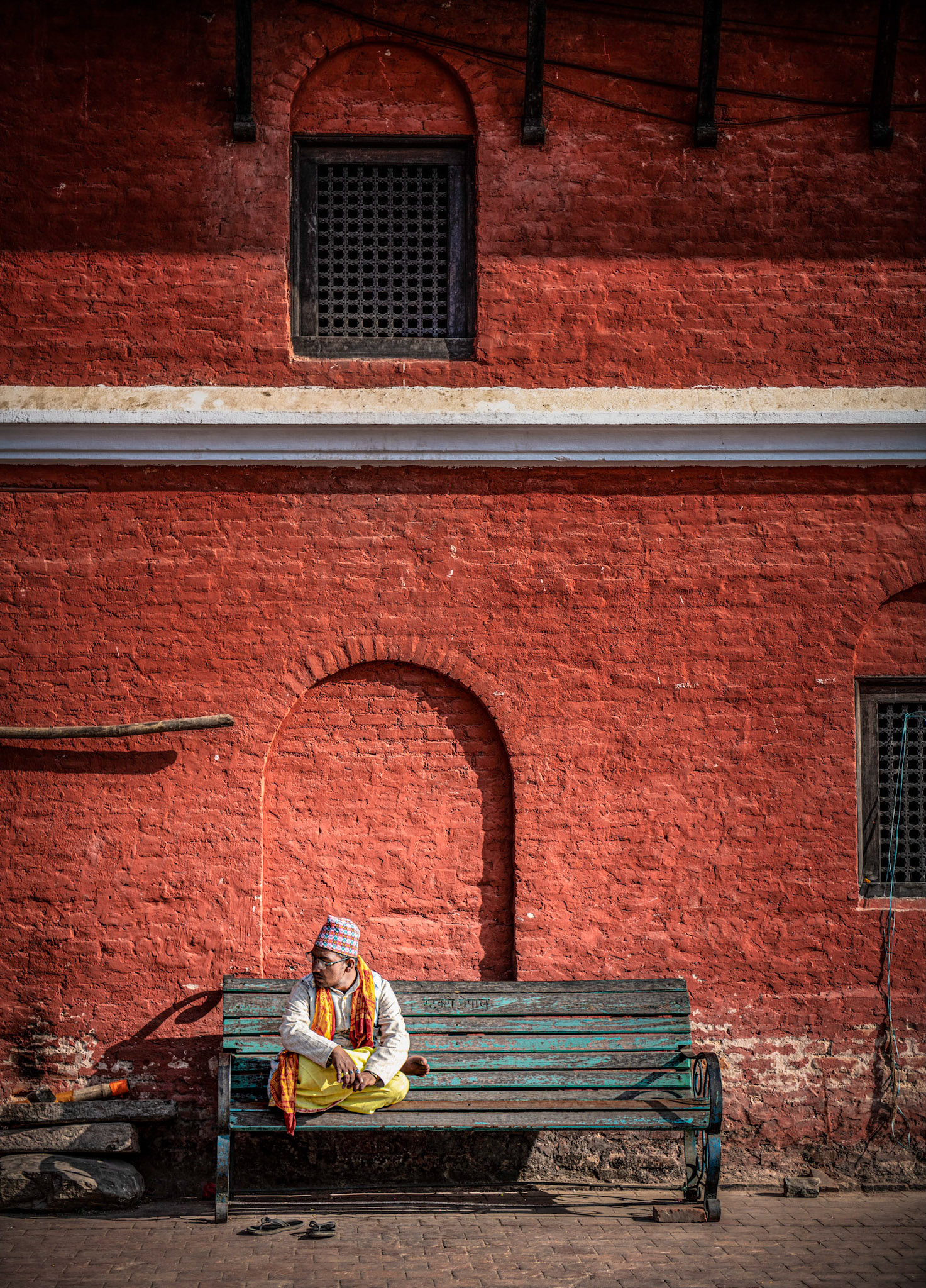 Peaceful moment at Pashupatinath Temple in Kathmandu