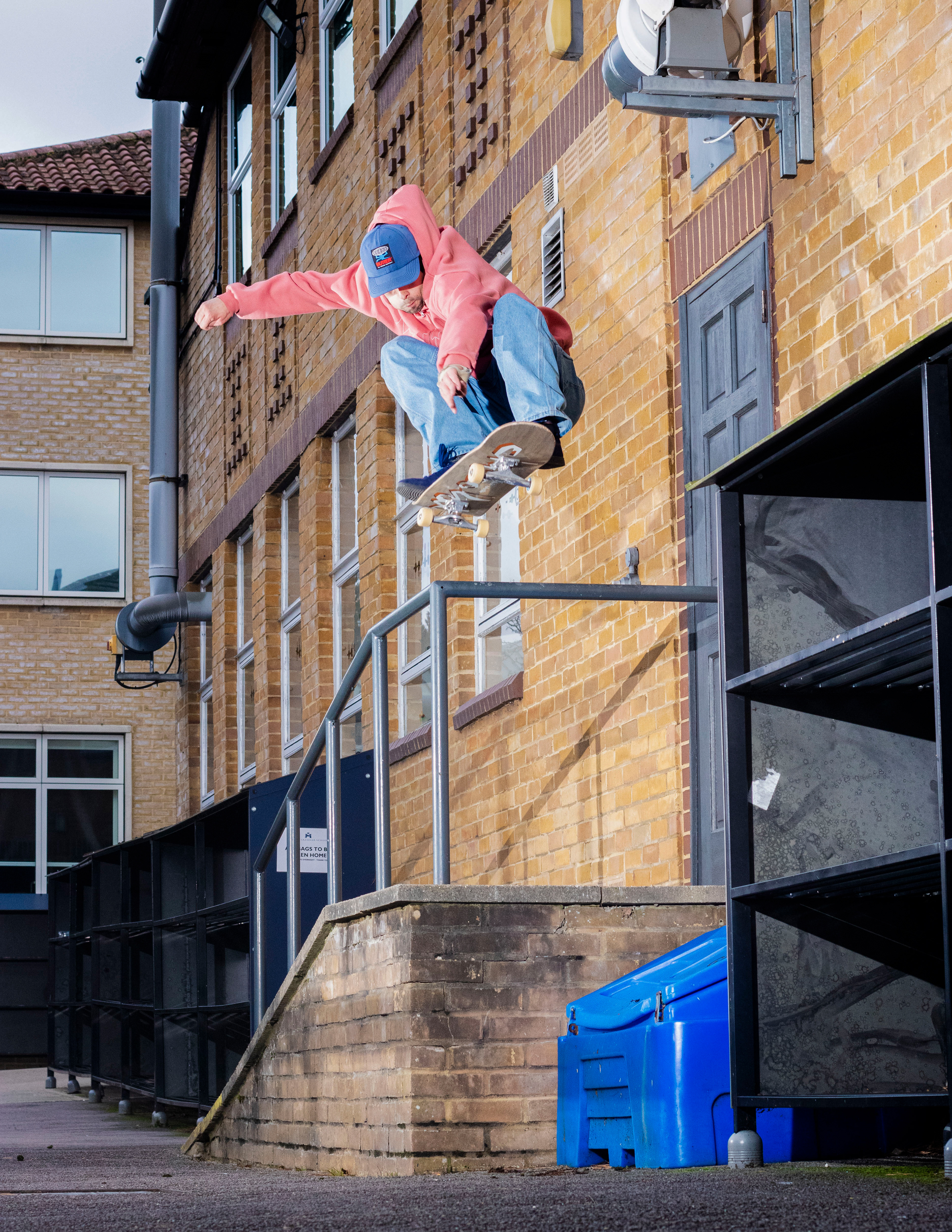 Dougie George, Ollie