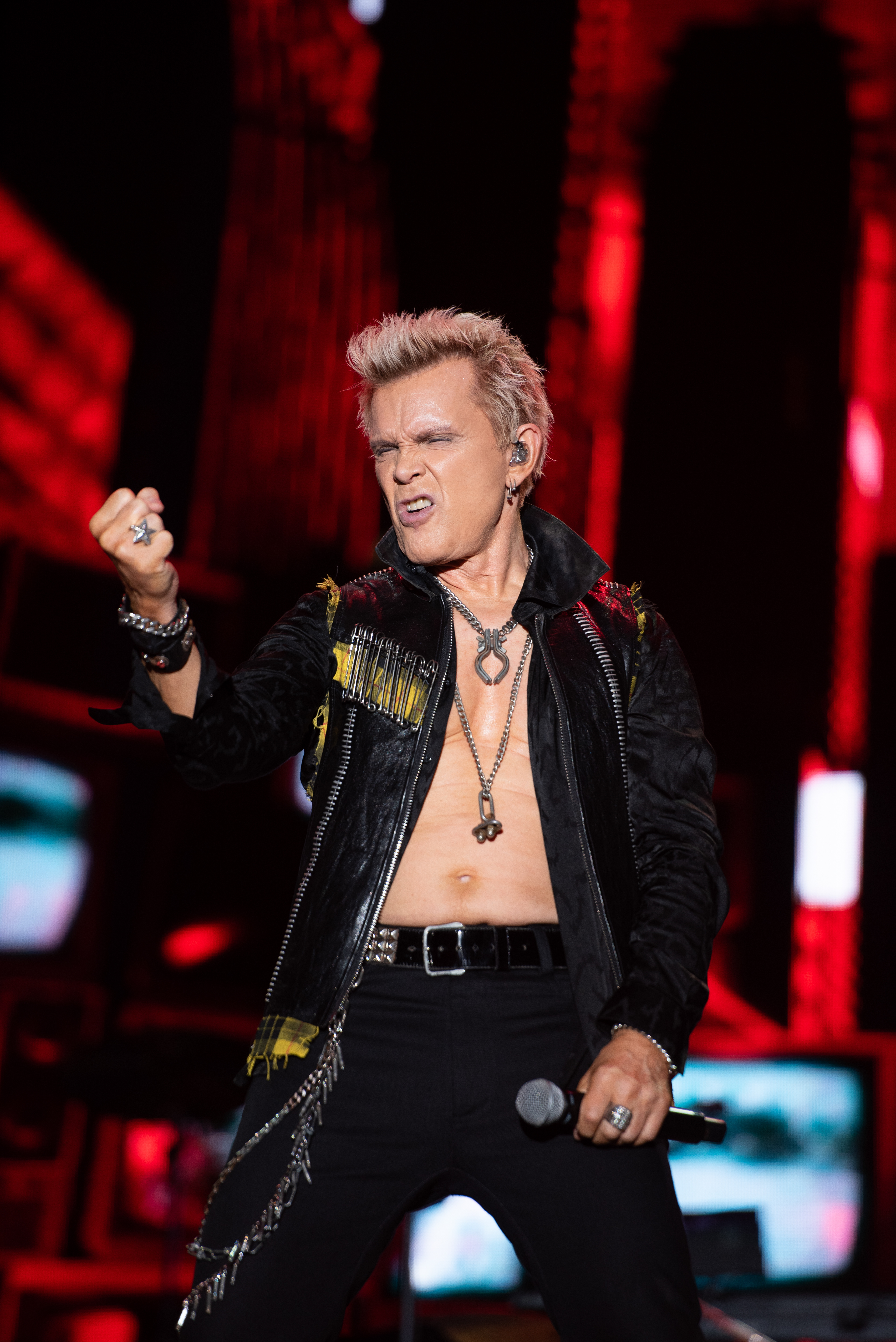 BILLY IDOL