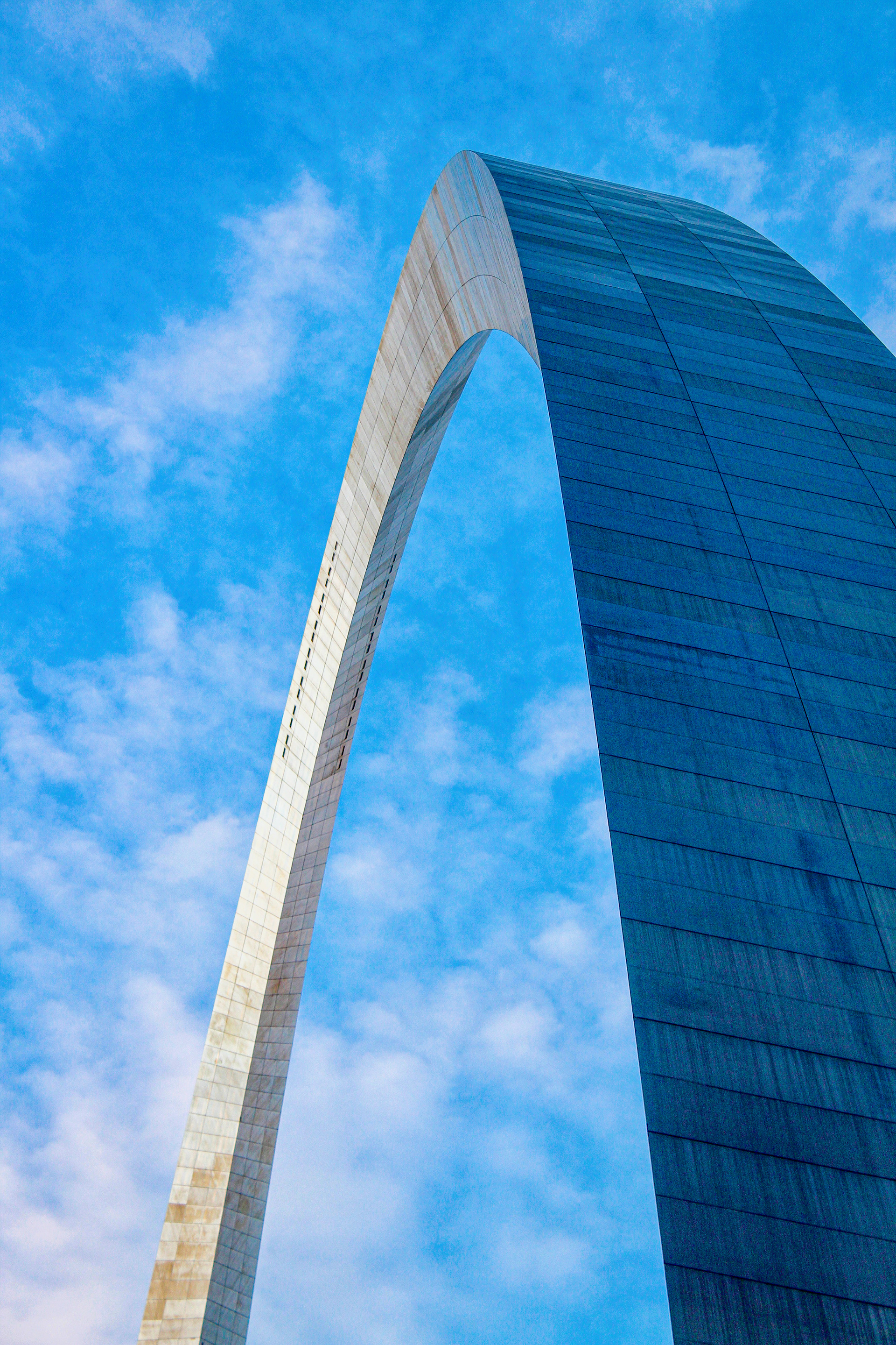 WINDOWS IN THE SKY, GATEWAY ARCH, ST. LOUIS