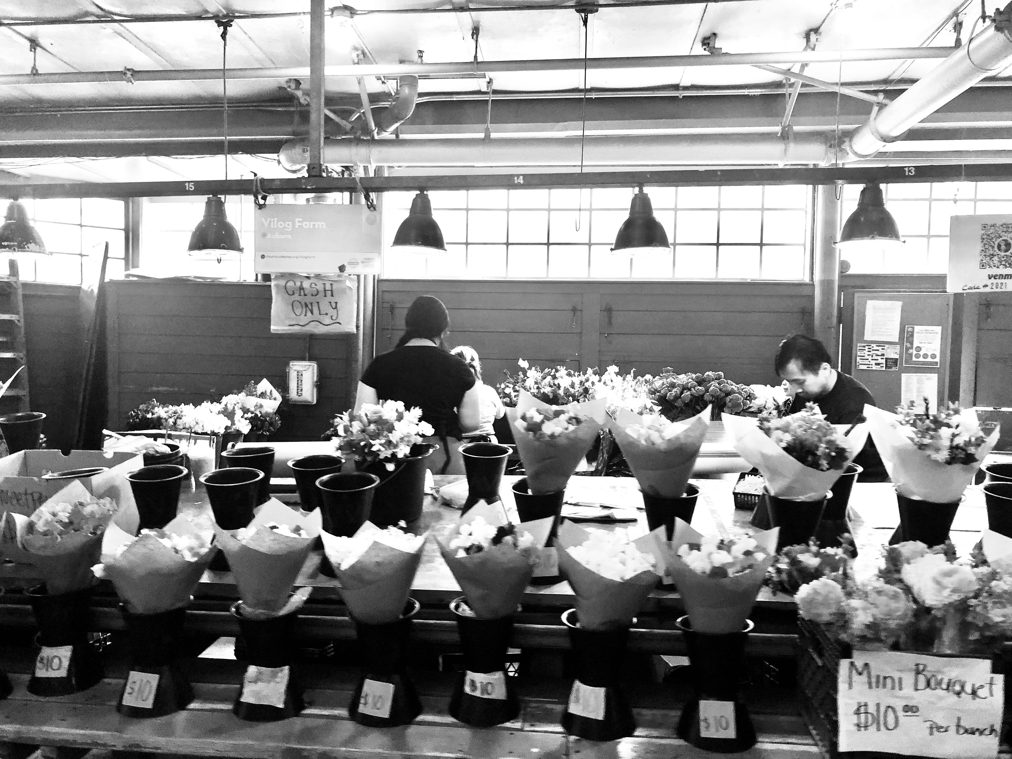 Flower market in Seattle in black and white C 2024