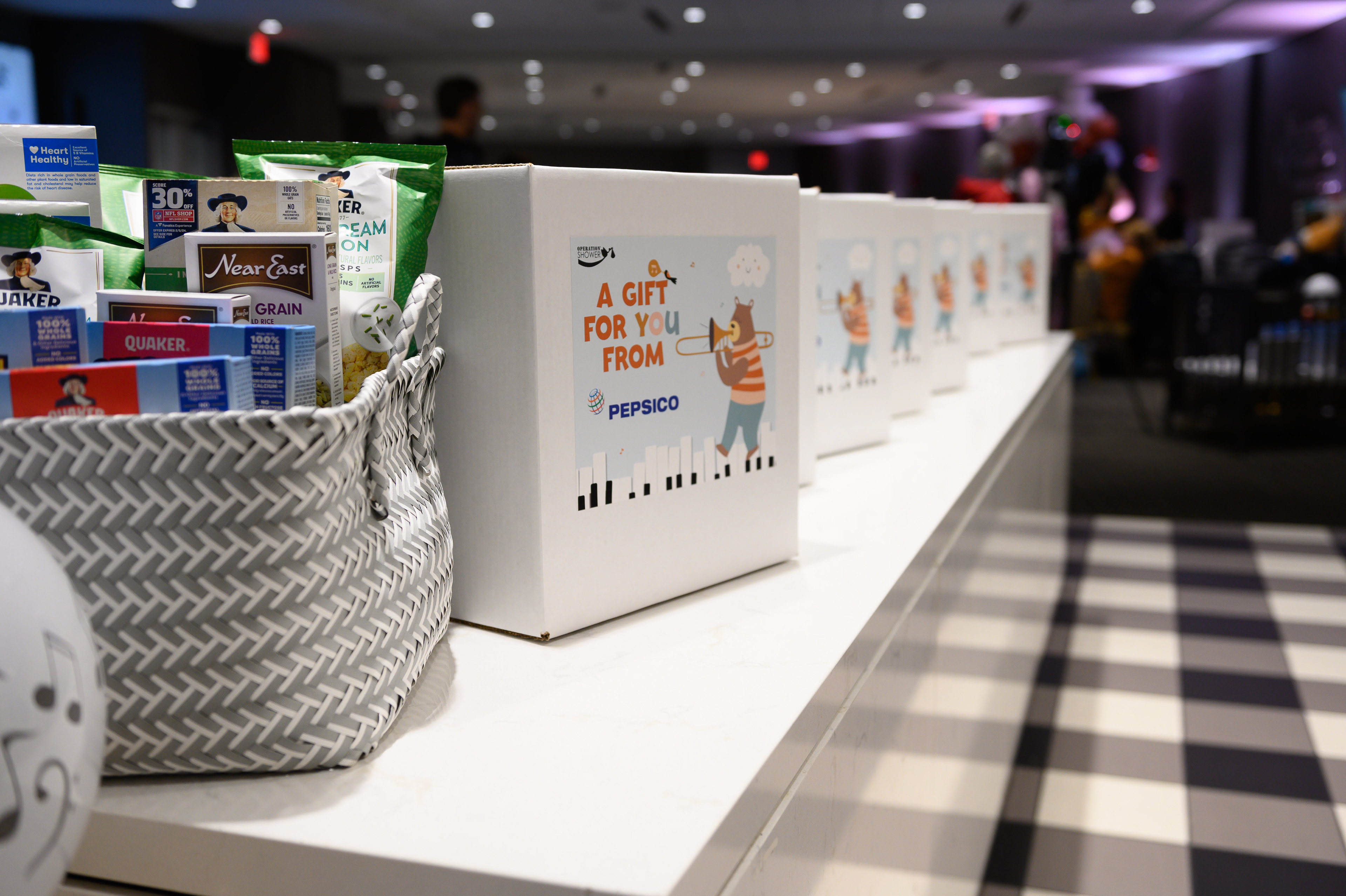 Operation Shower gift boxes, St. Louis
