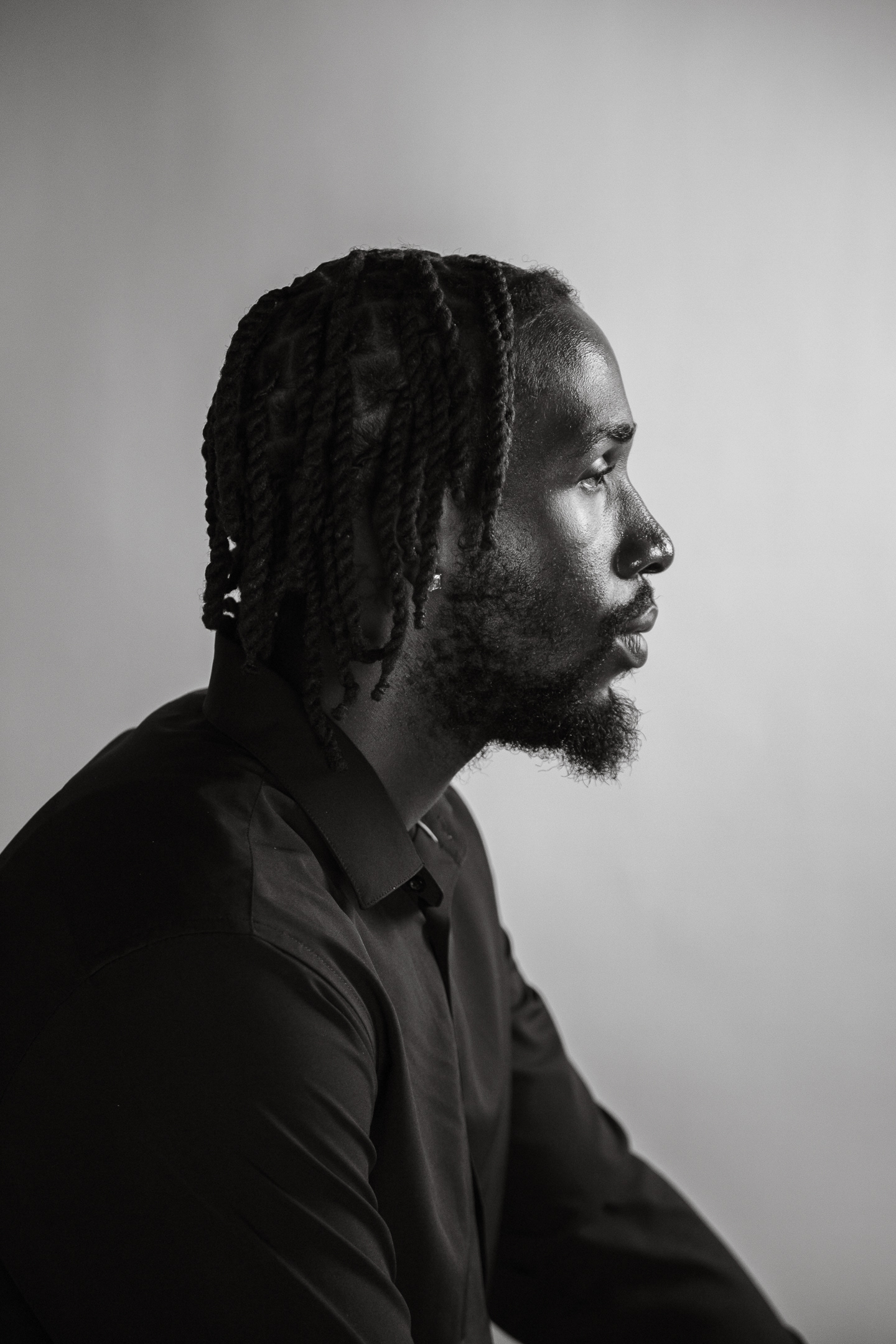 model digital in phoenix of black model with locs