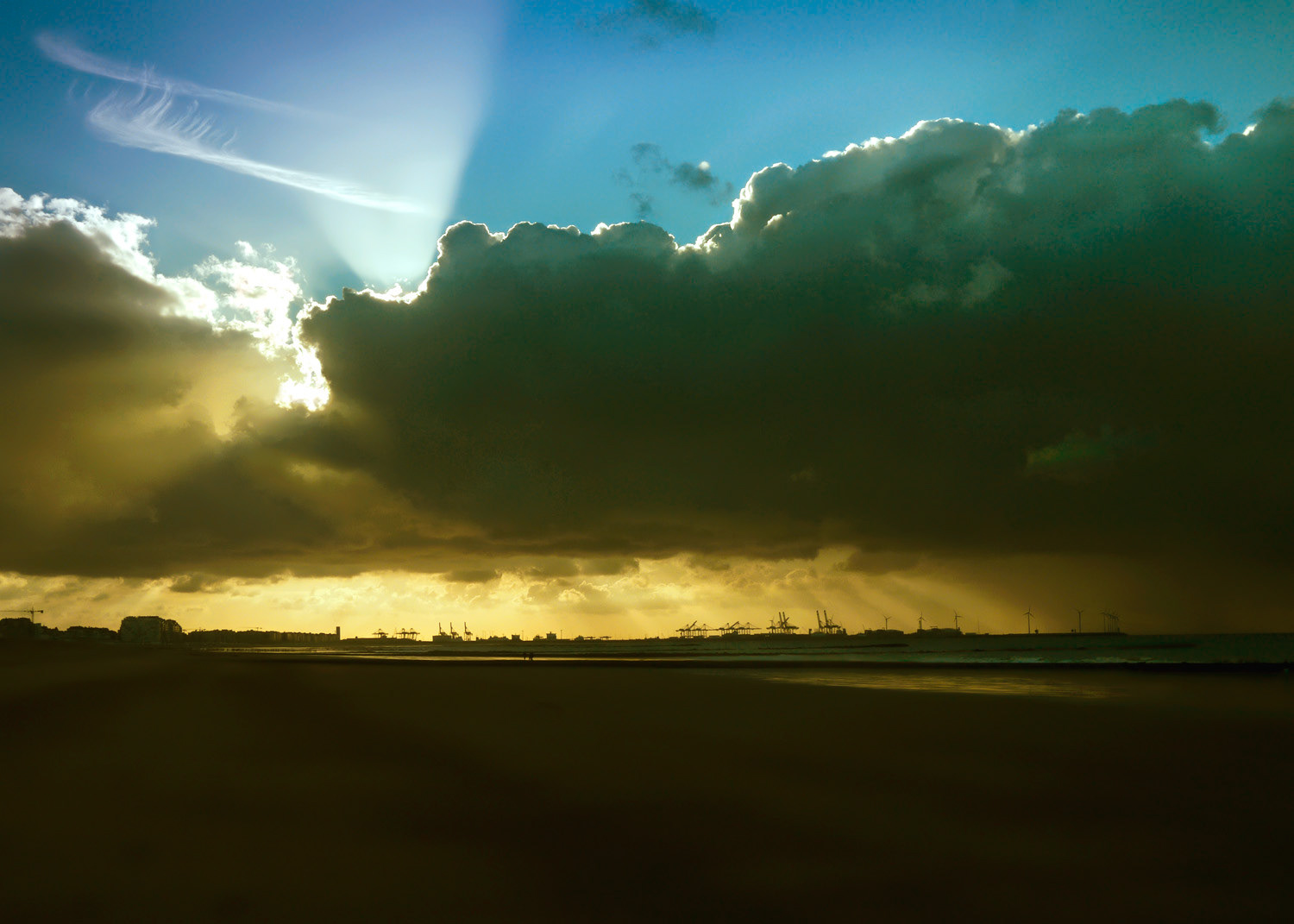 Between Heaven And Earth - Limited Edition - Fine Art Photography