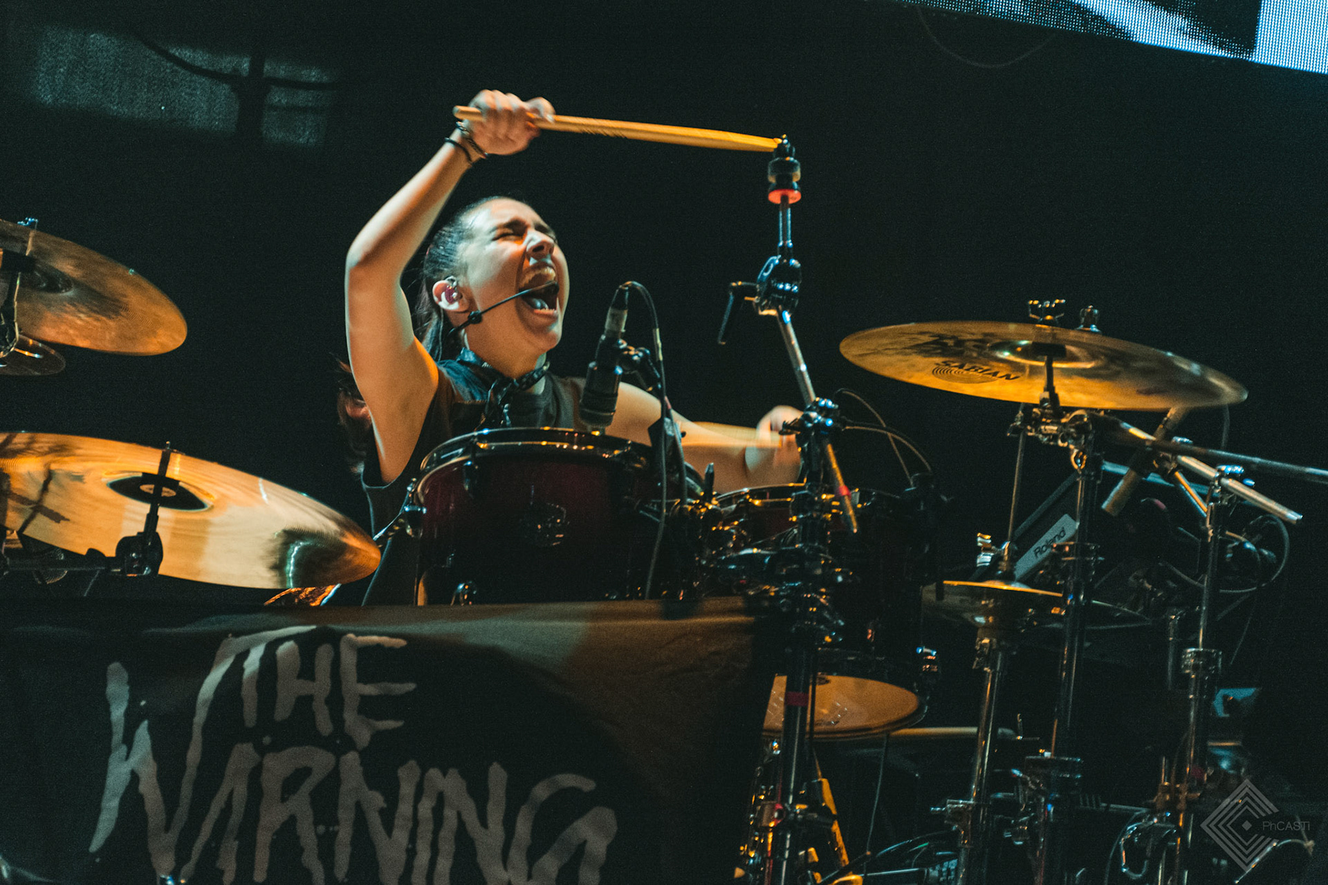 Pau (The Warning) @ Museum Live, 2019