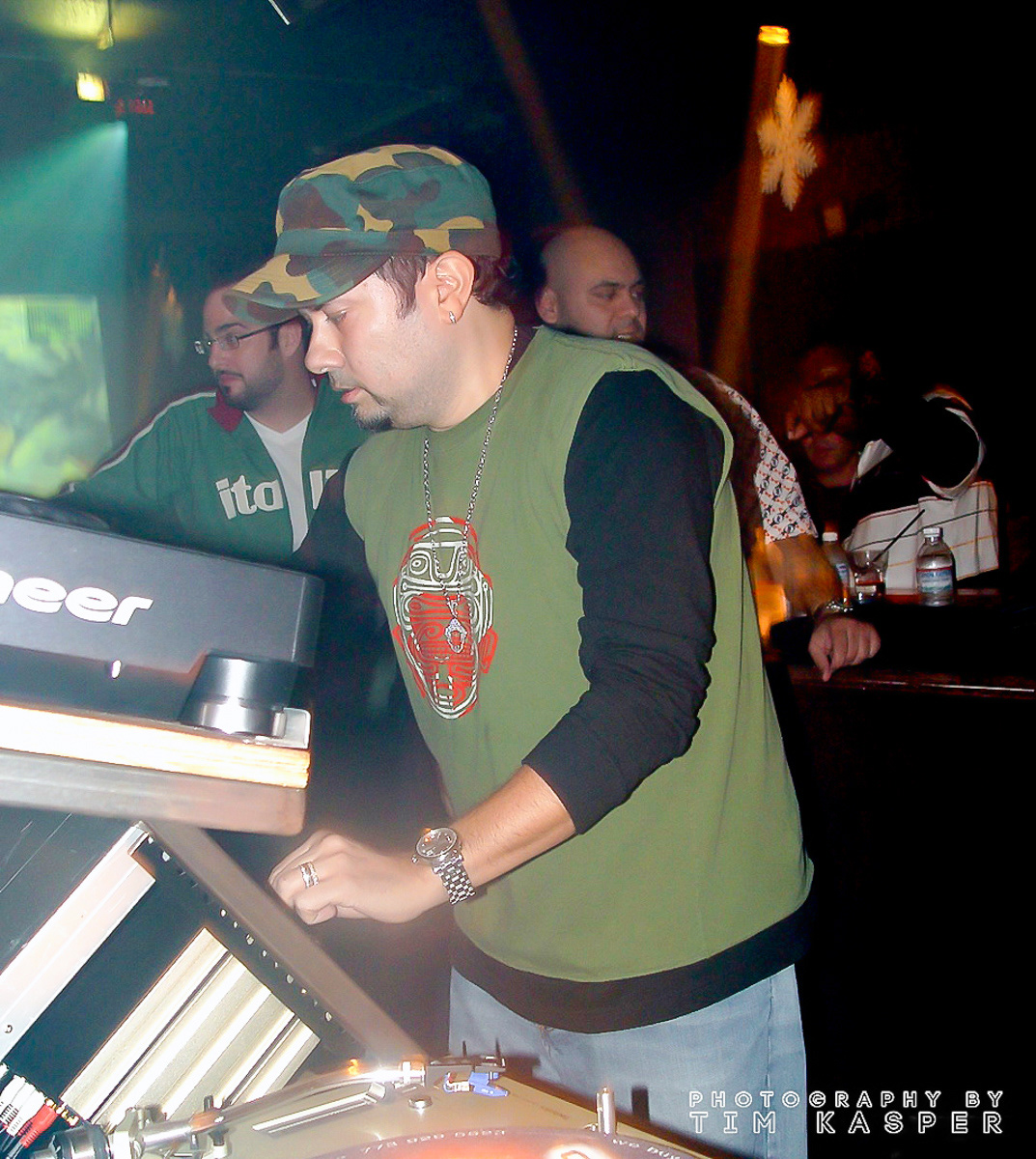 LITTLE LOUIE VEGA
