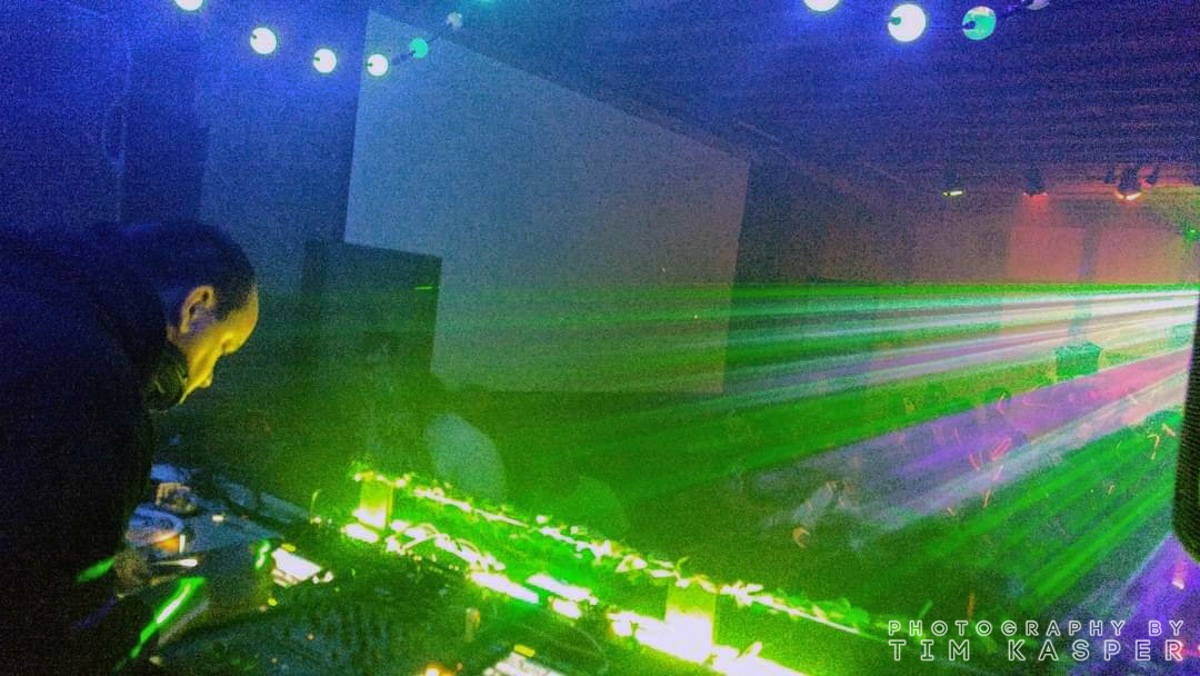 DJ 3D