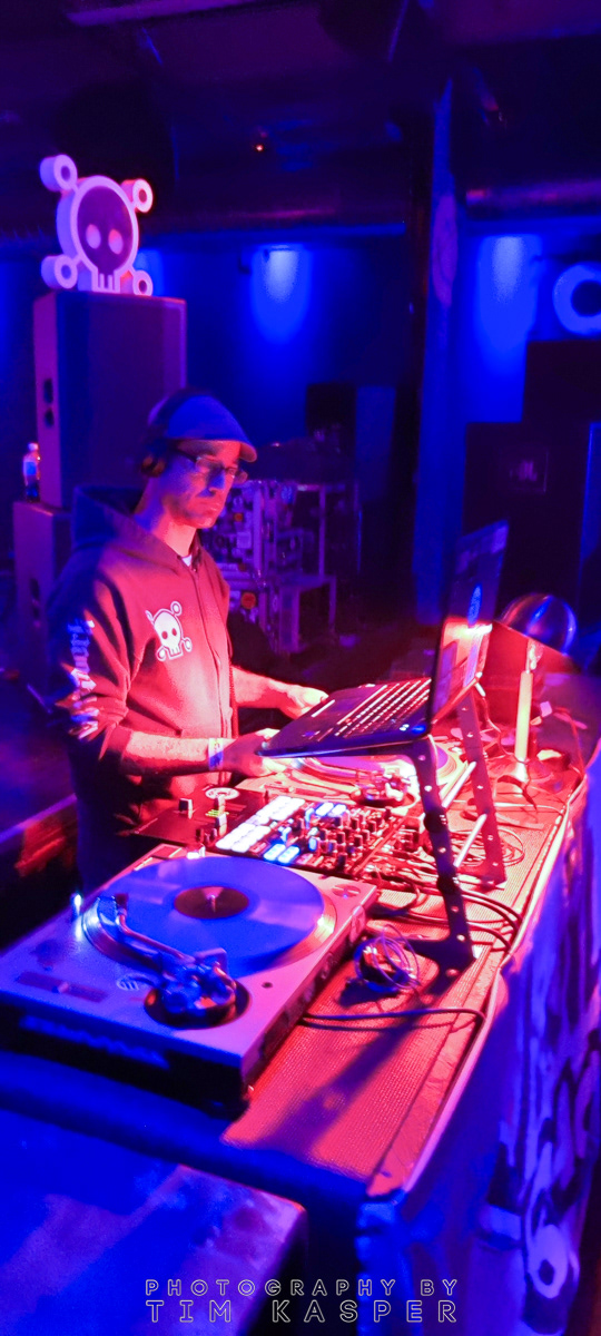 DJ MILHOUSE