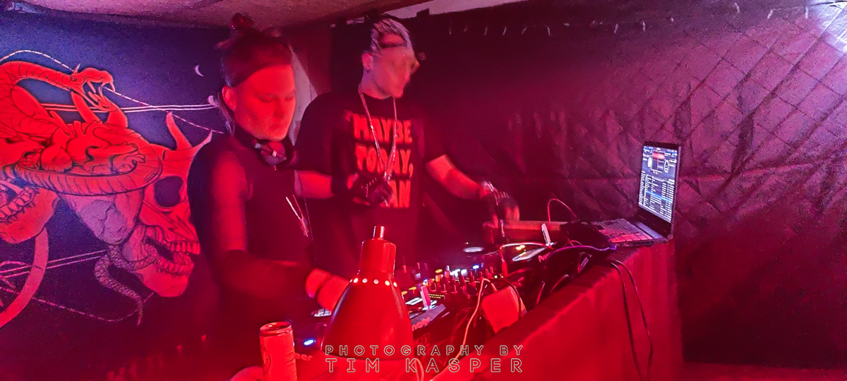 BAYBIRD & JC HANNA